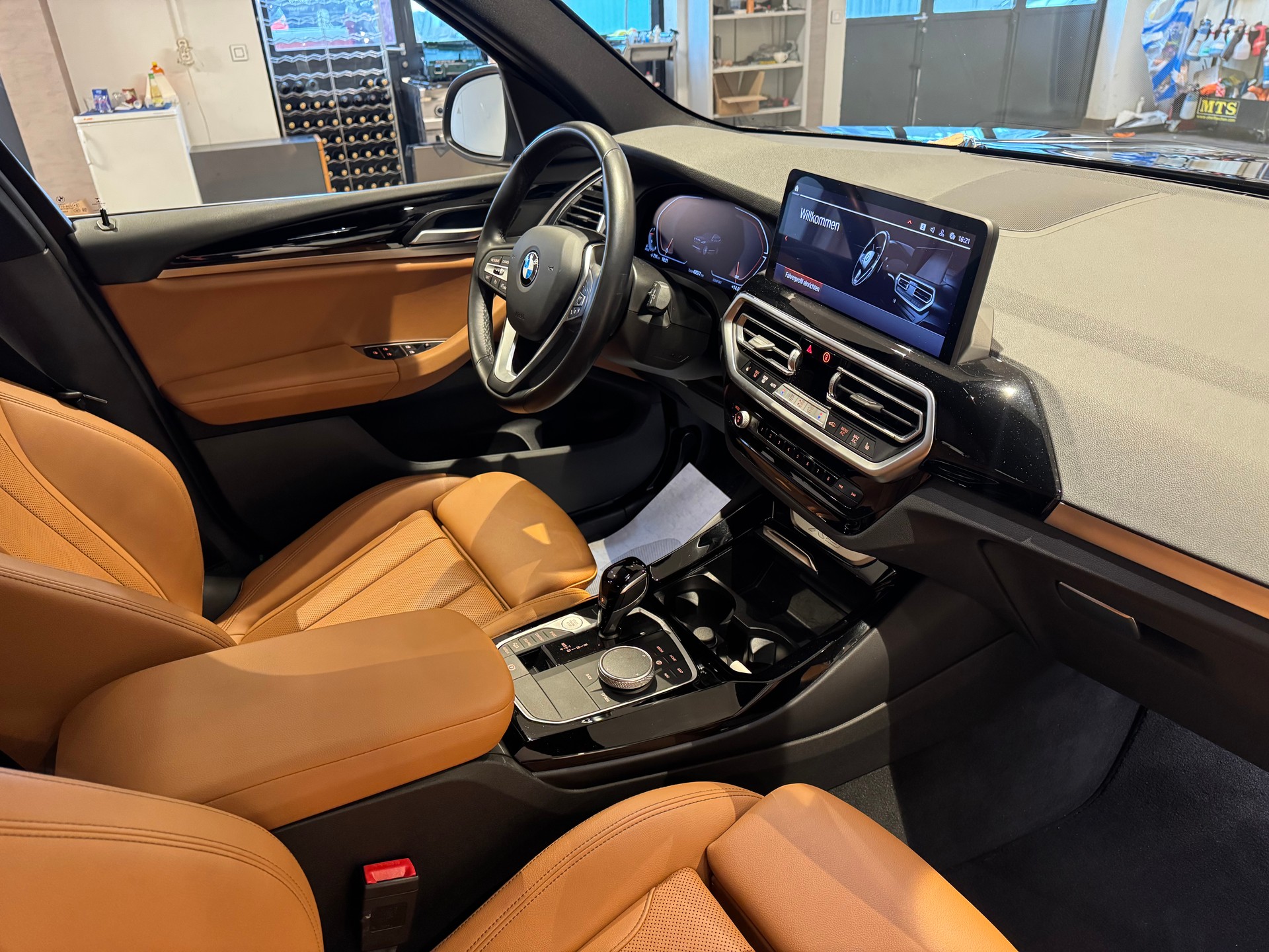 BMW X3 20d xDrive-image-9