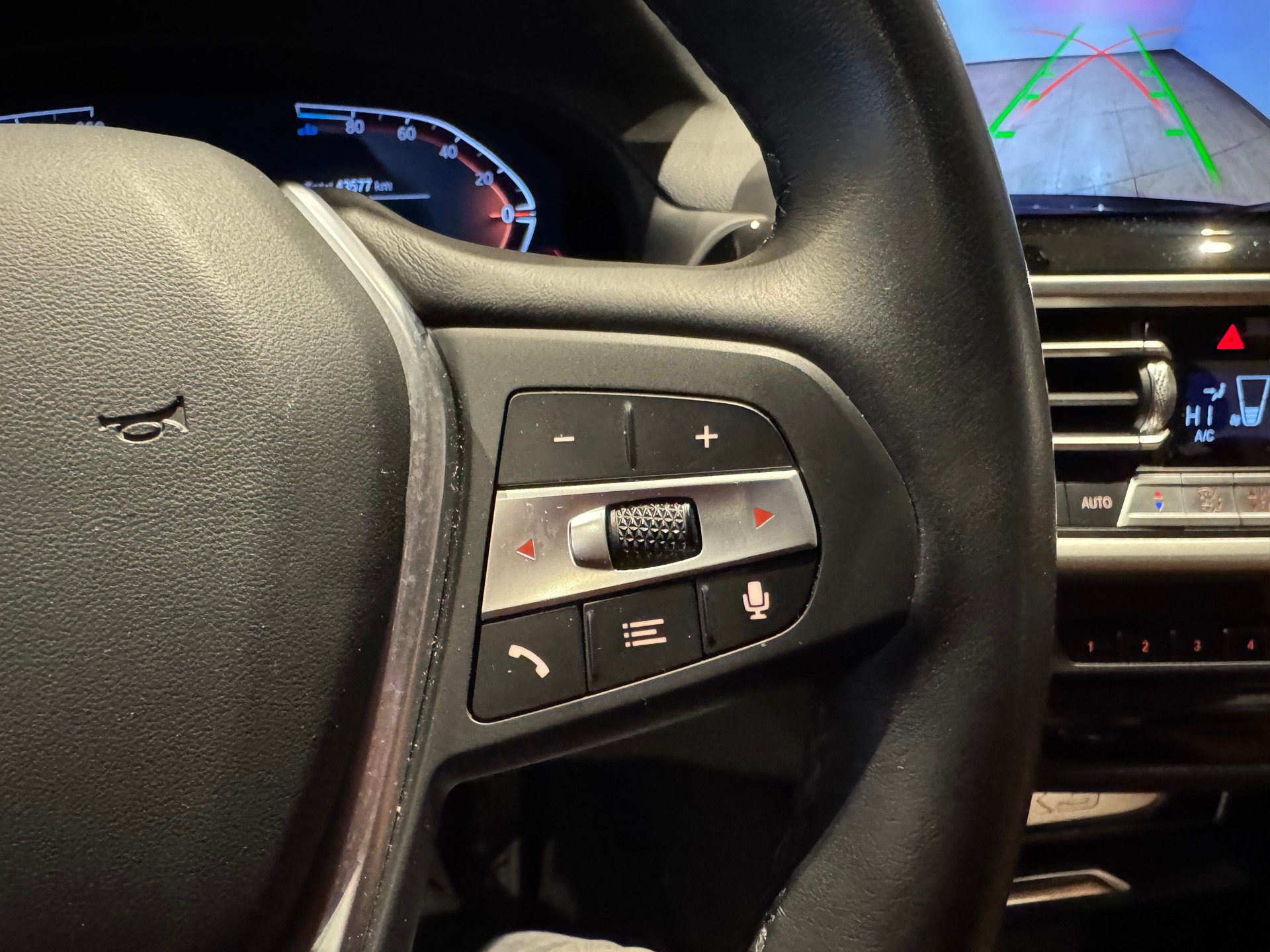 BMW X3 20d xDrive-image-19