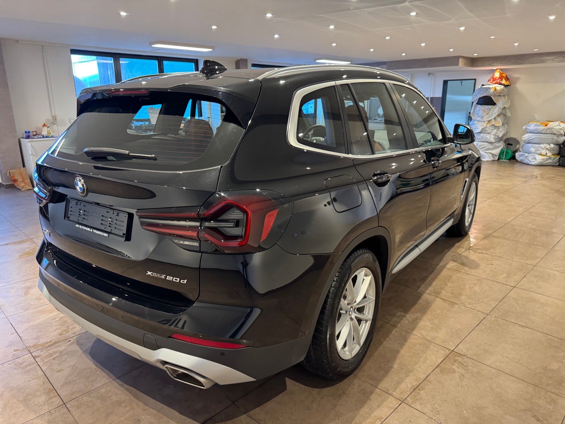 BMW X3 20d xDrive-image-6