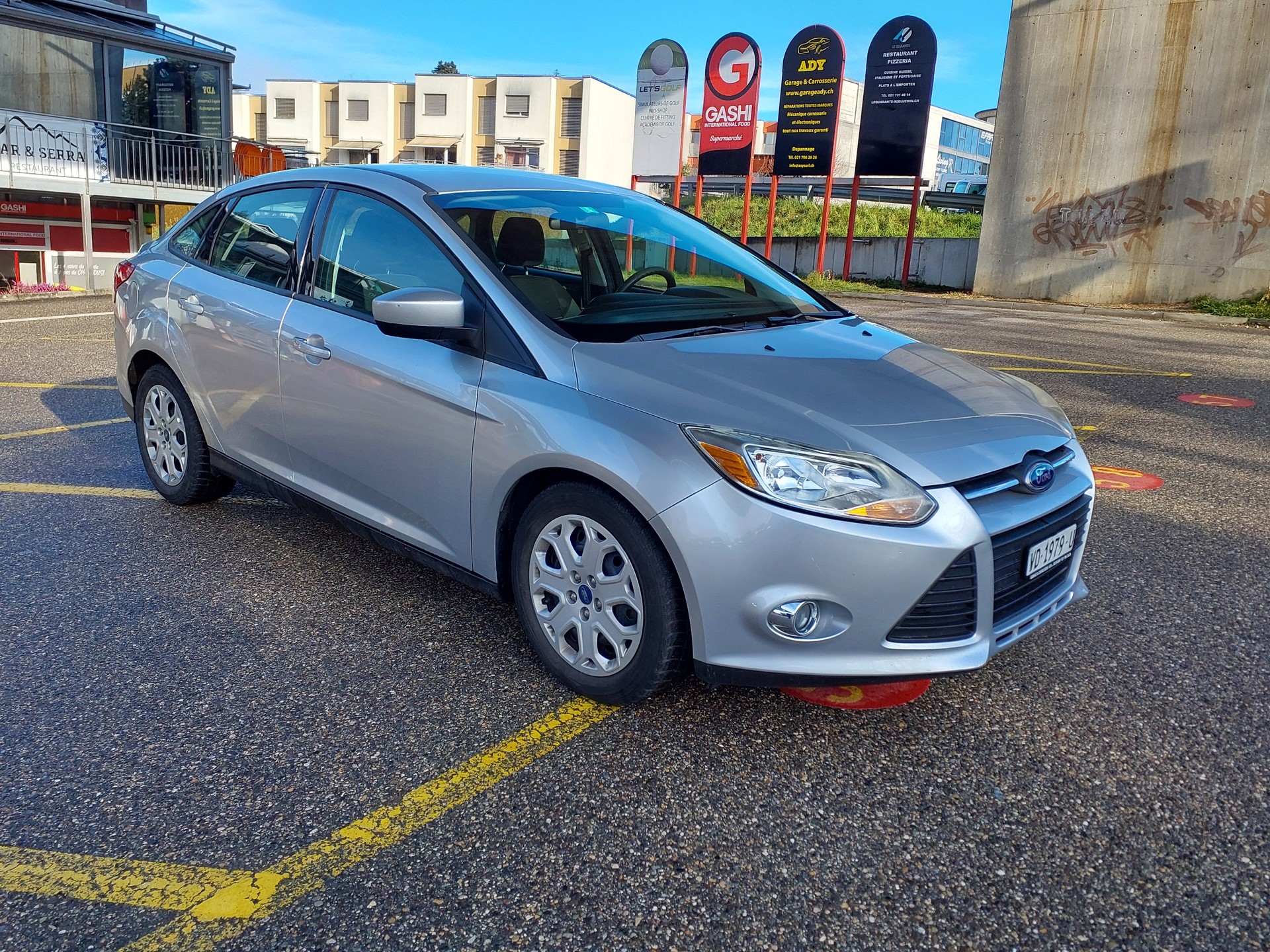 FORD Focus 1.6 SCTi Trend-image-2