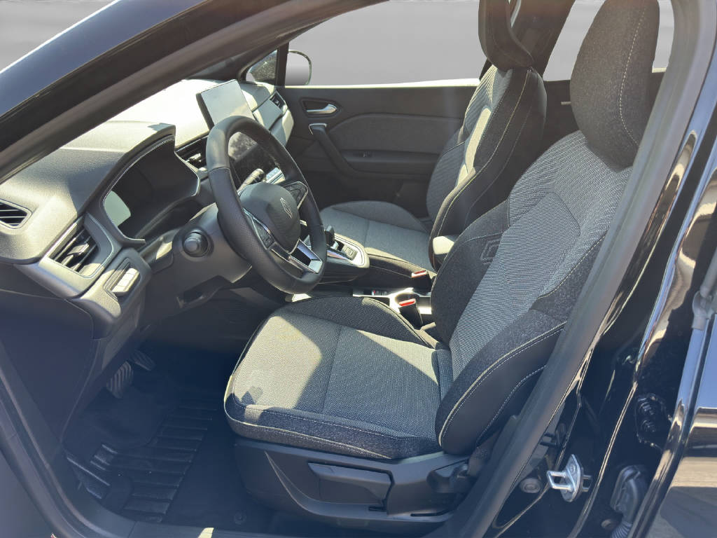 RENAULT Captur 1.8 E-Tech techno-image-3