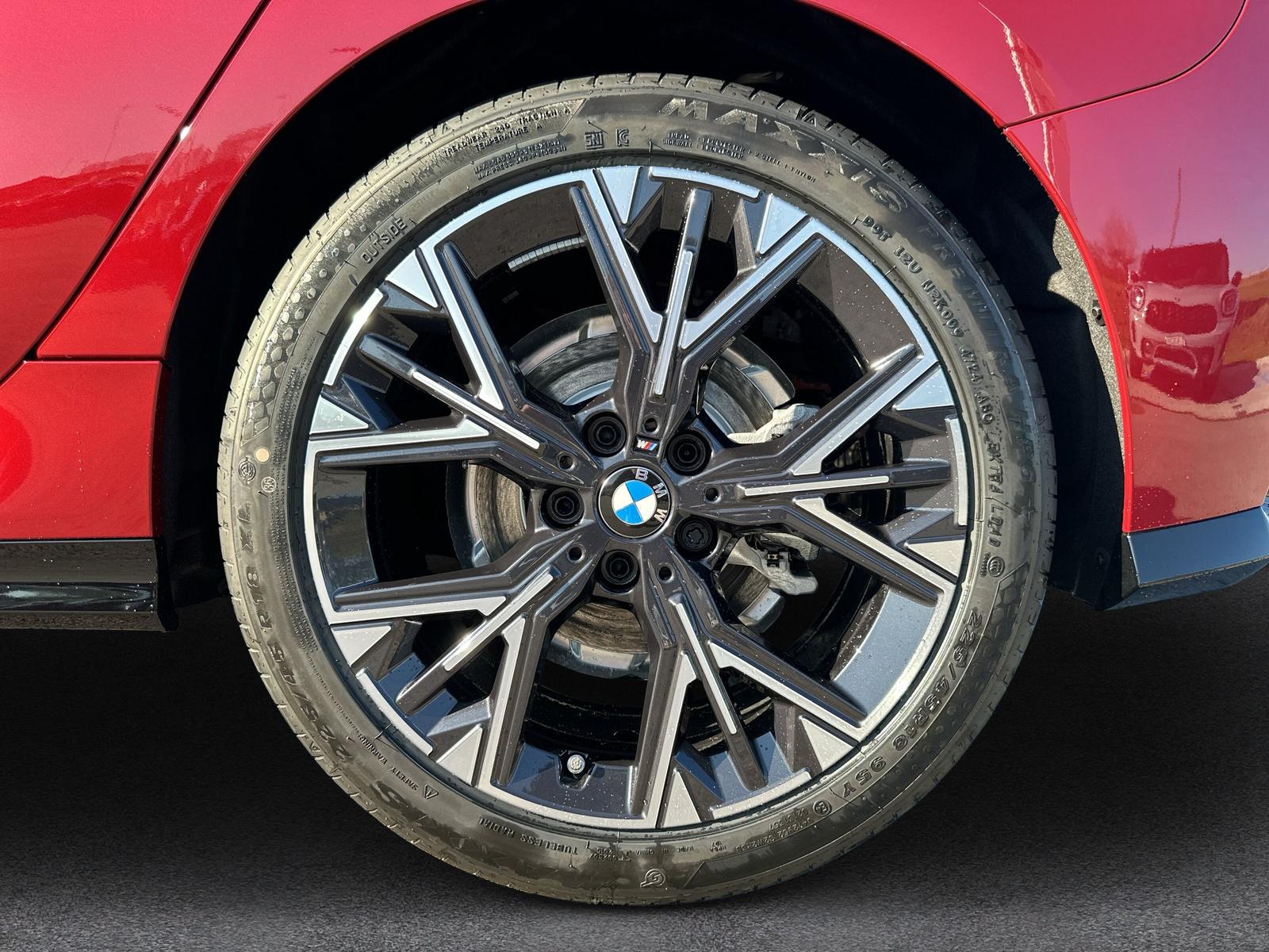 BMW 116 M Sport Fire Red (CH) 📍-image-8