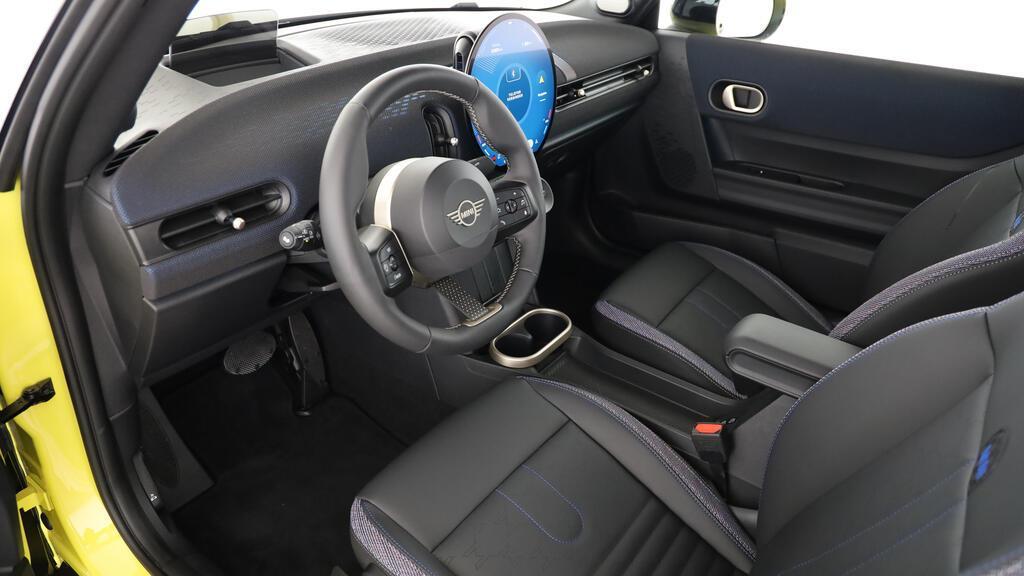 MINI Cooper S Cabrio-image-16