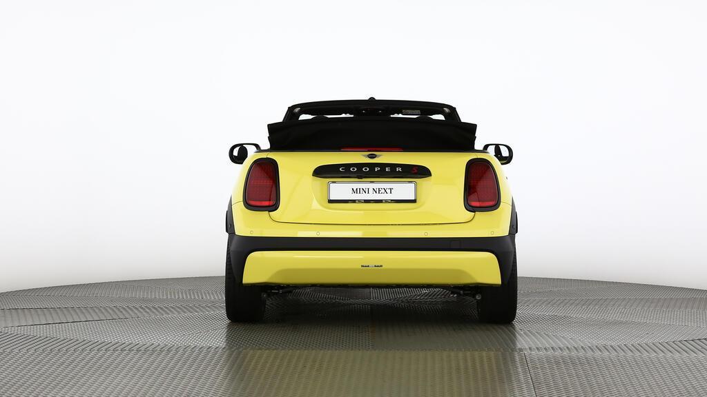 MINI Cooper S Cabrio-image-13