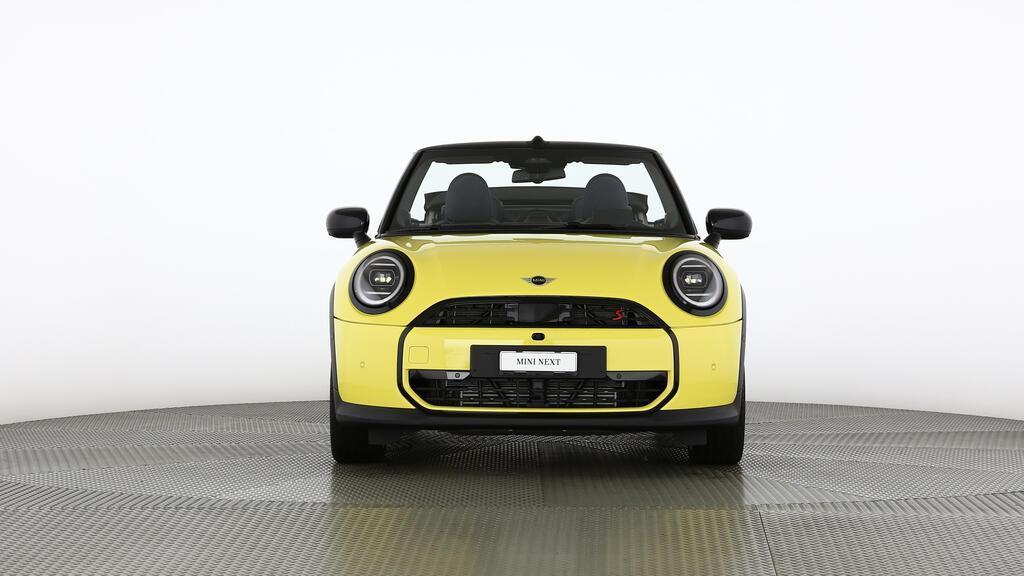 MINI Cooper S Cabrio-image-17