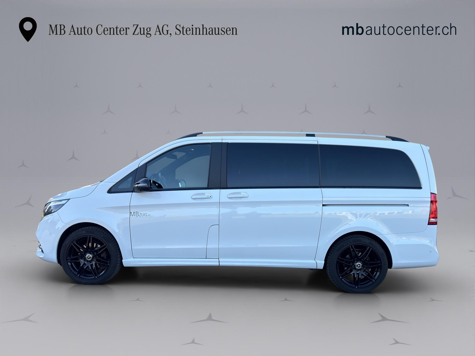 MERCEDES-BENZ V 300 d Swiss Ed. lang Van-image-1