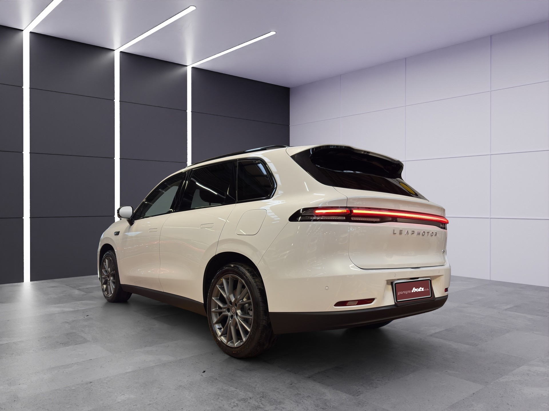 LEAPMOTOR C10 82kWh AWD Design-image-2