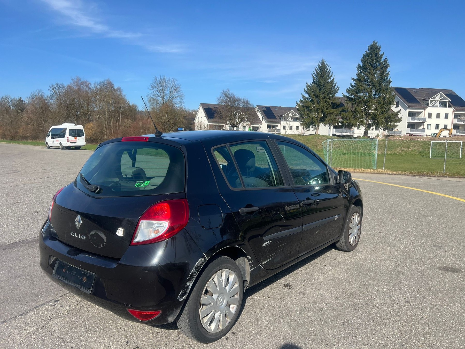 RENAULT Clio 1.2 16V Expression-image-6