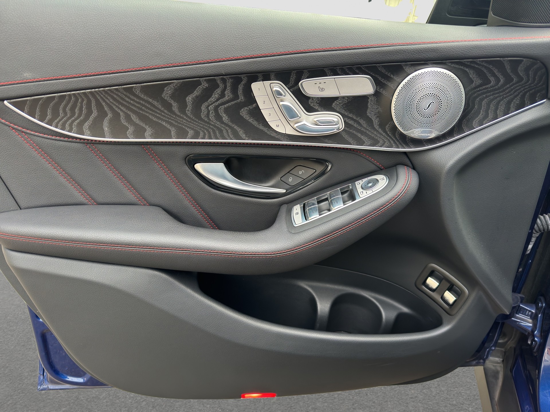 MERCEDES-BENZ GLC 43 AMG 4Matic 9G-Tronic-image-10