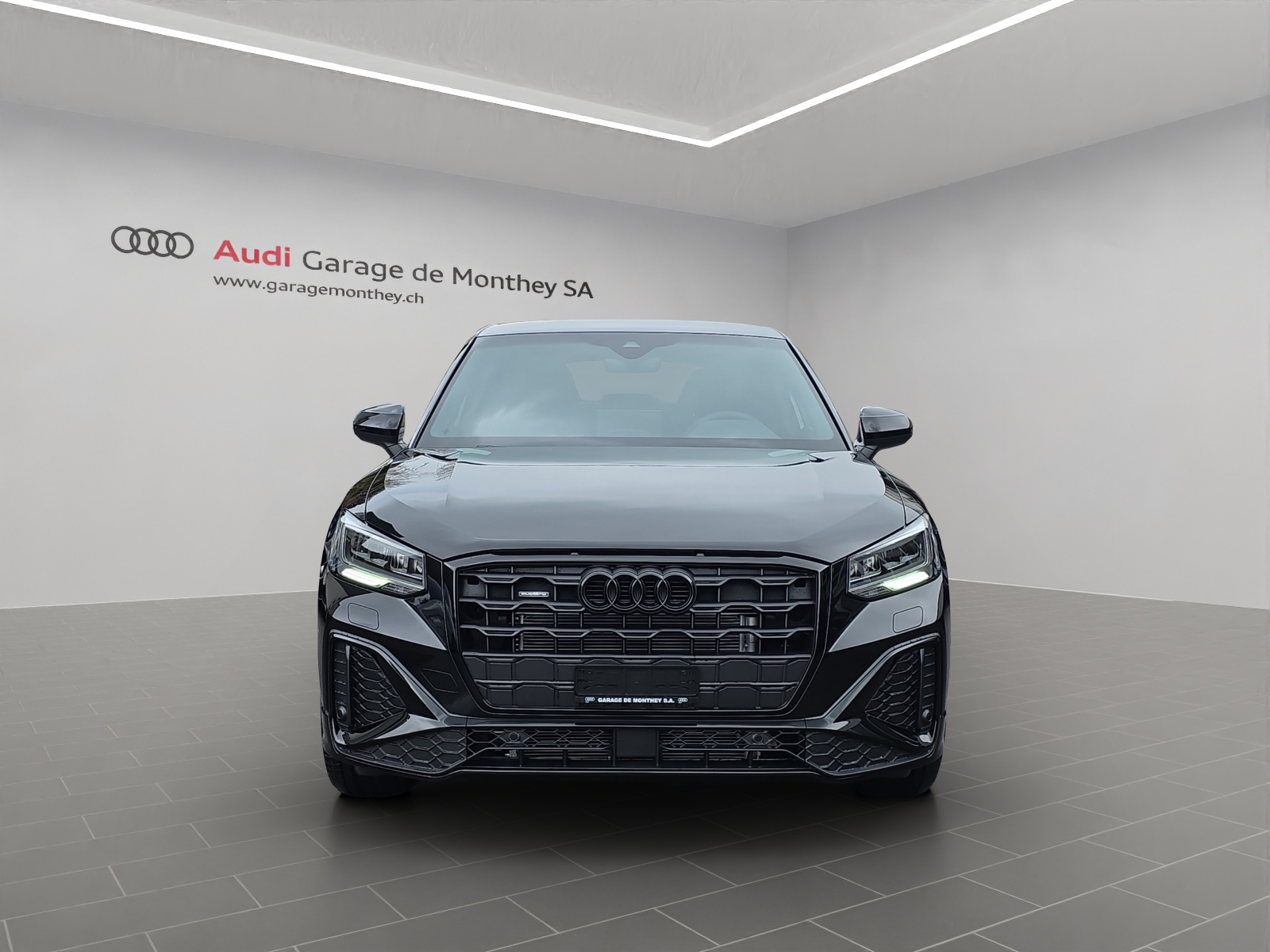 AUDI Q2 40 TFSI S line Attraction quattro S-tronic-image-1