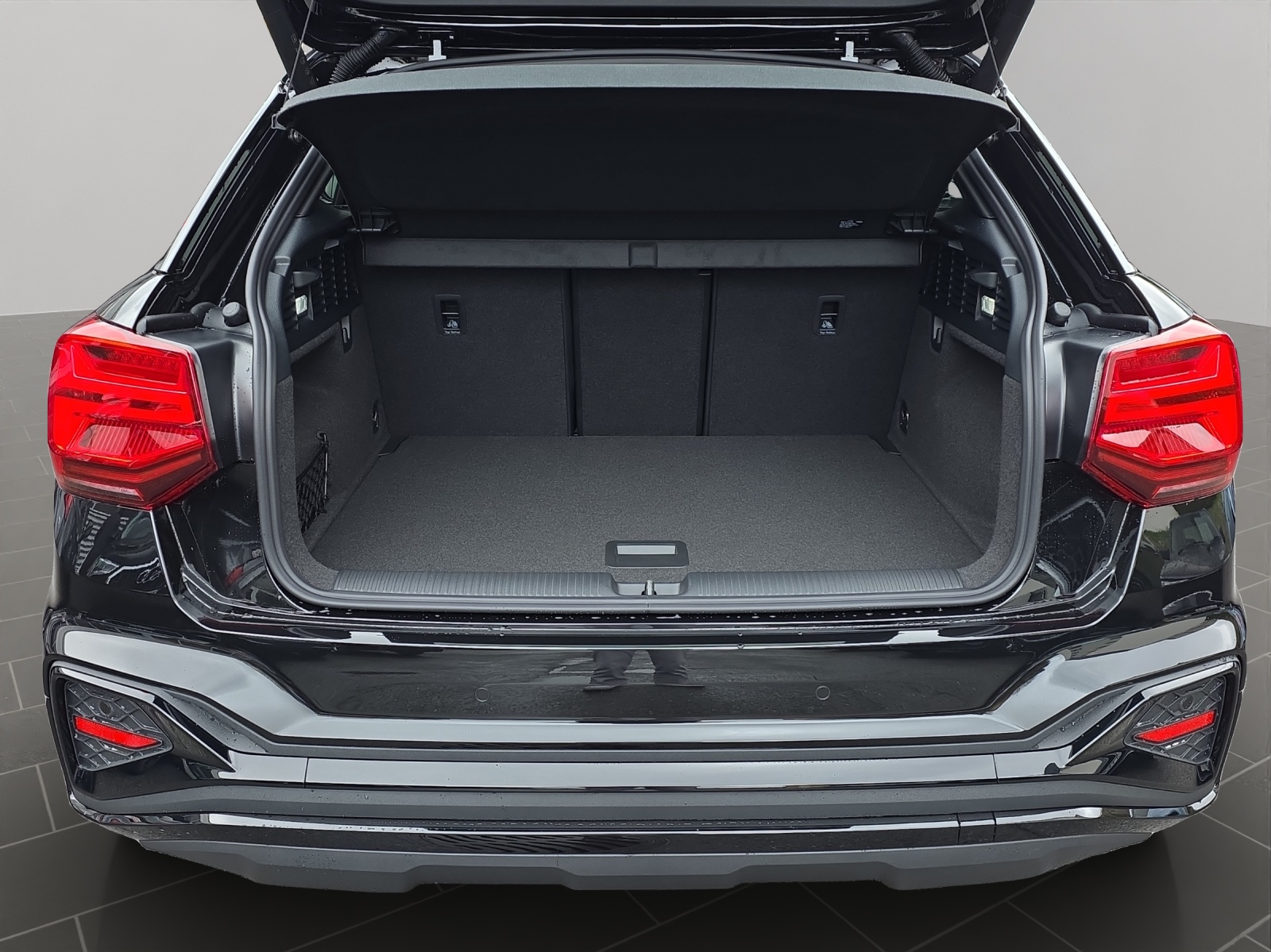 AUDI Q2 40 TFSI S line Attraction quattro S-tronic-image-14