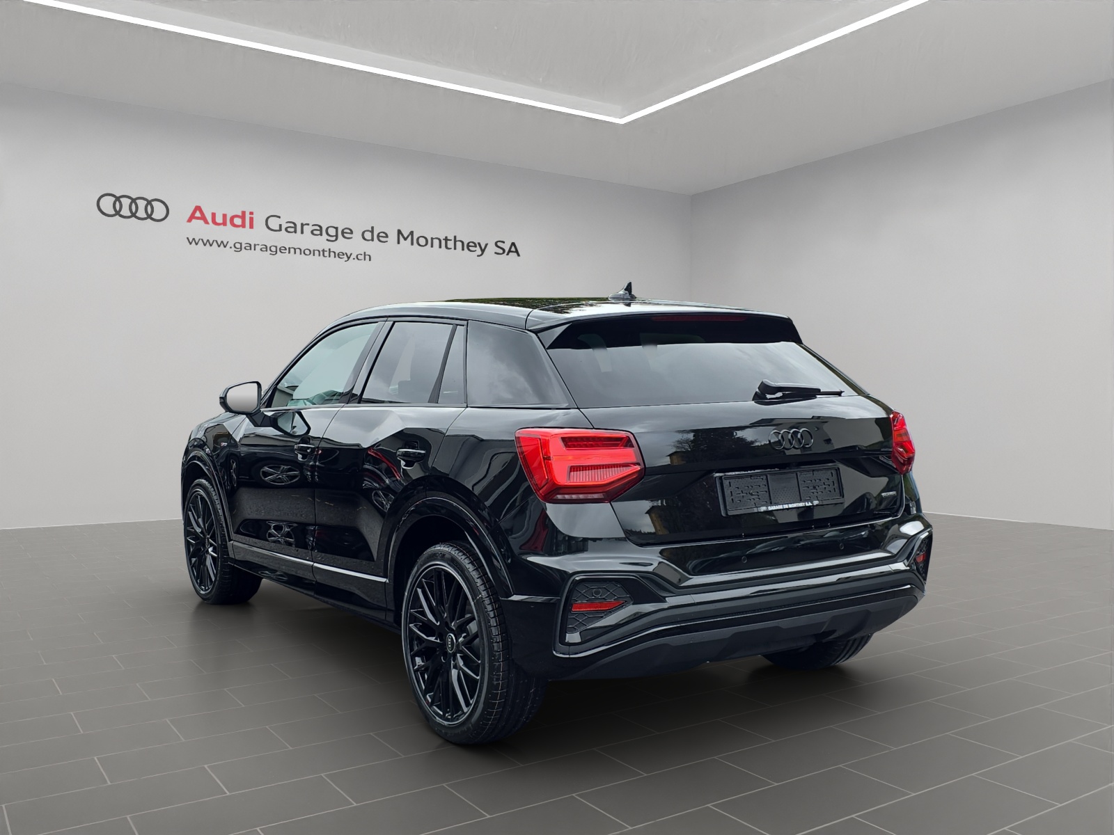 AUDI Q2 40 TFSI S line Attraction quattro S-tronic-image-5