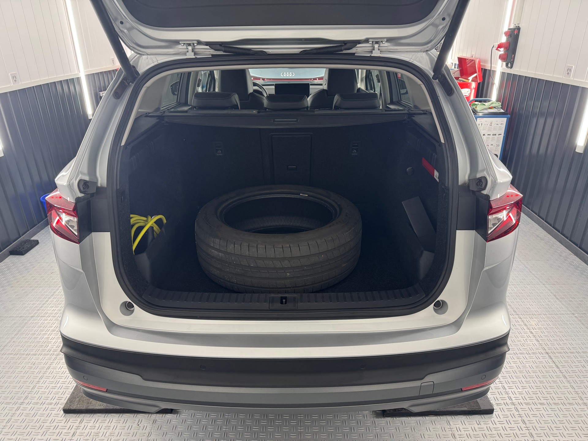 SKODA Enyaq iV 80x-image-5