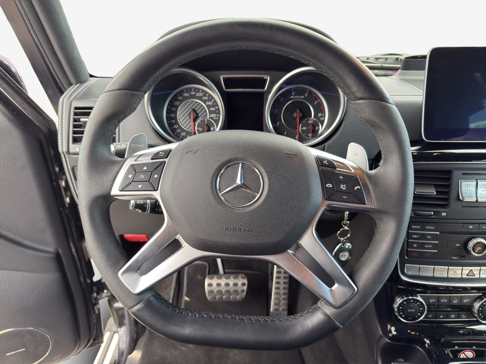 MERCEDES-BENZ G 63 AMG Speedshift Plus 7G-Tronic-image-9