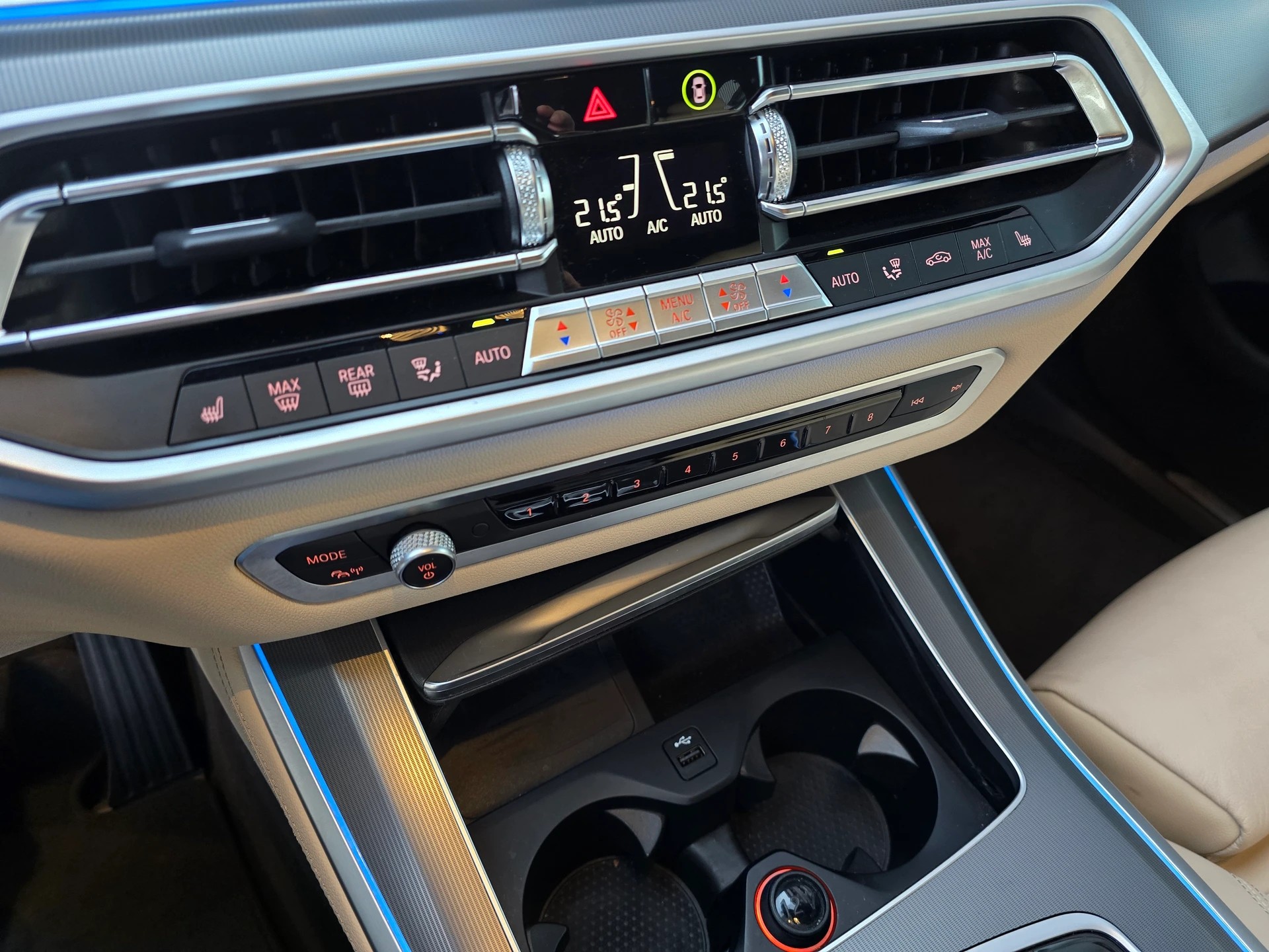 BMW X5 xDrive45e Steptronic CH-Fahrzeug-image-14