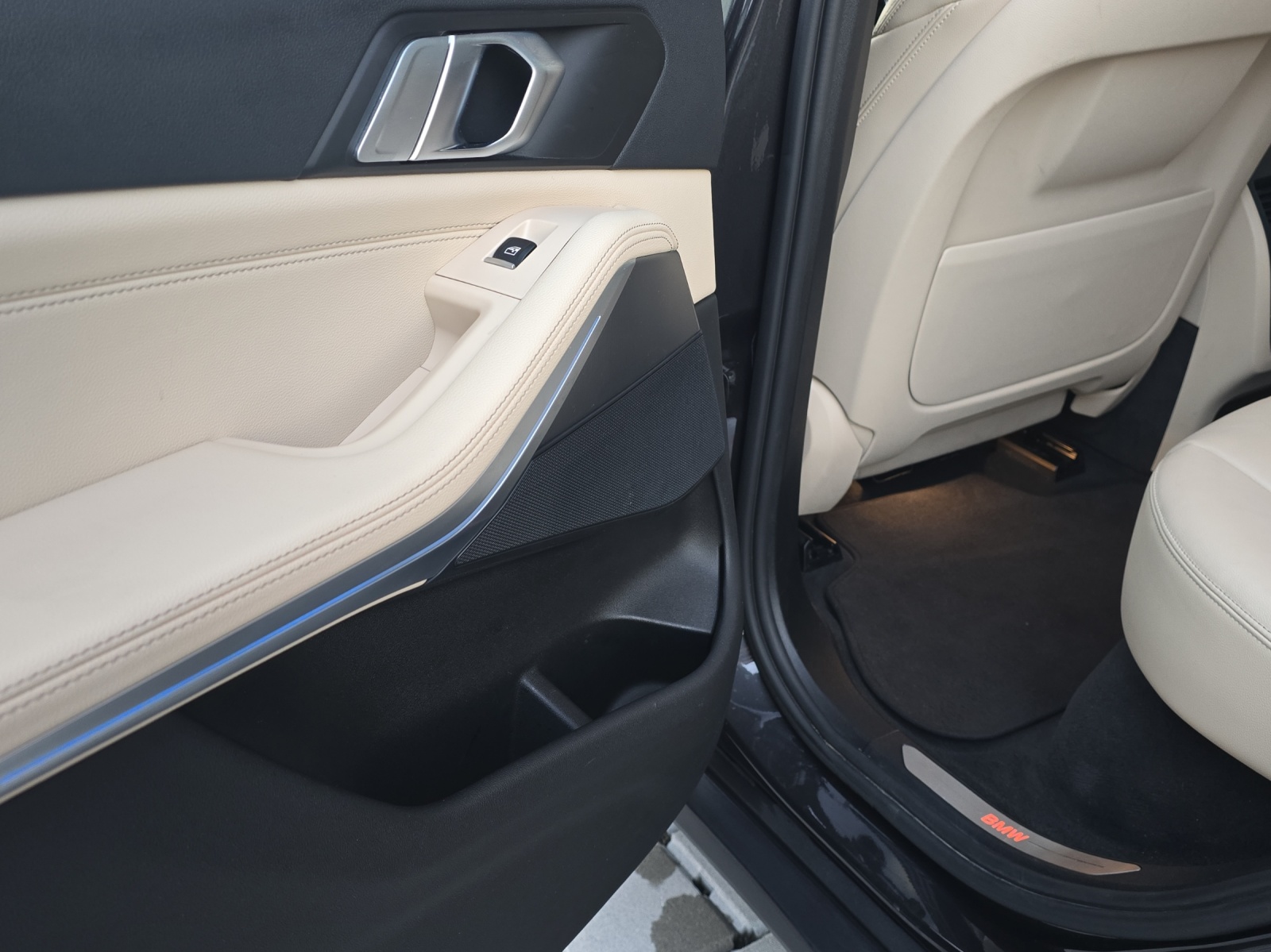 BMW X5 xDrive45e Steptronic CH-Fahrzeug-image-19