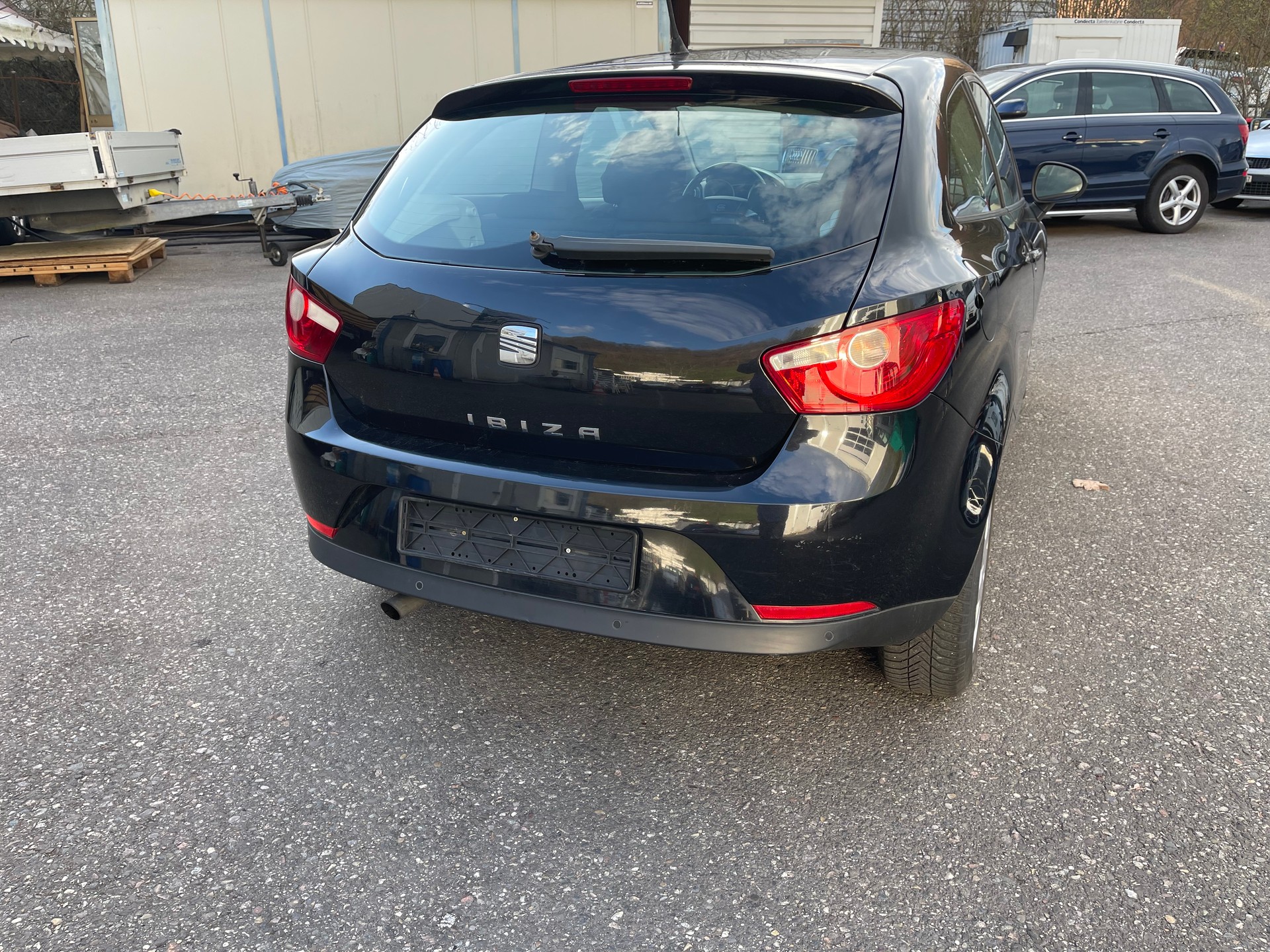 SEAT Ibiza SC 1.6 Sport frisch ab Mfk-image-5