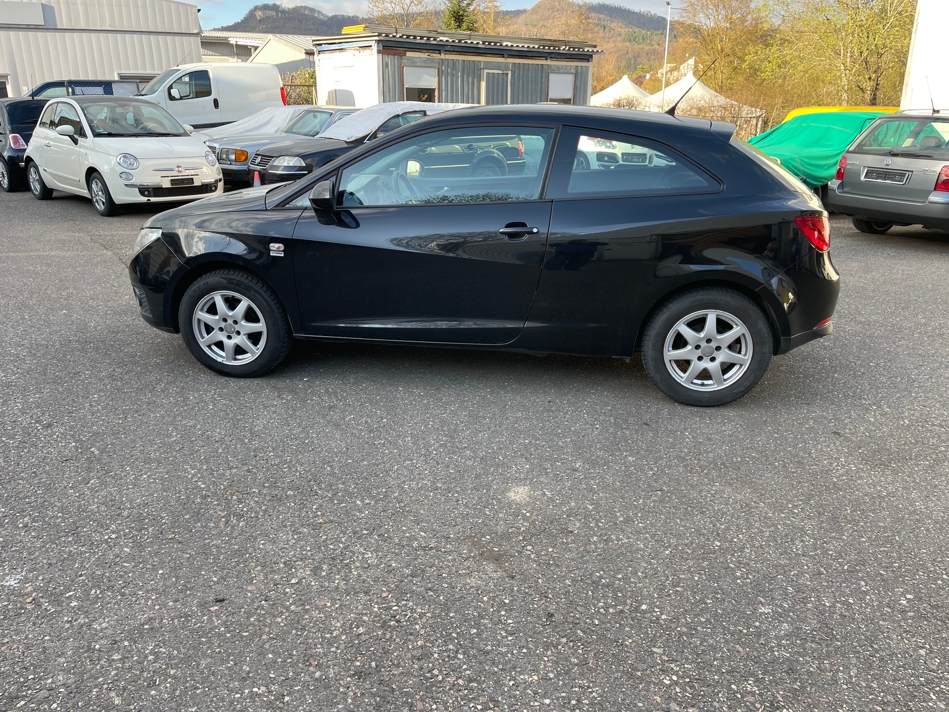 SEAT Ibiza SC 1.6 Sport frisch ab Mfk-image-2