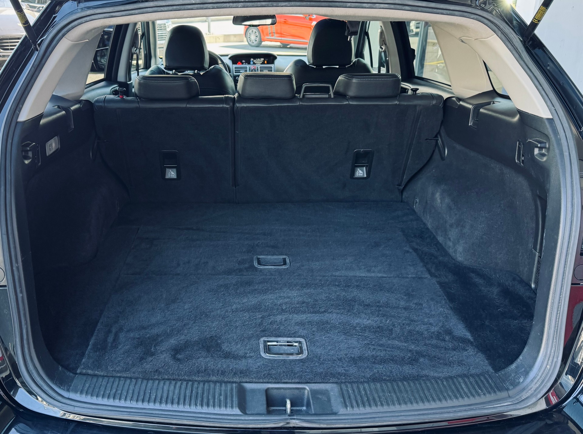 SUBARU Levorg 1.6DIT Luxury S AWD Lineartronic-image-10