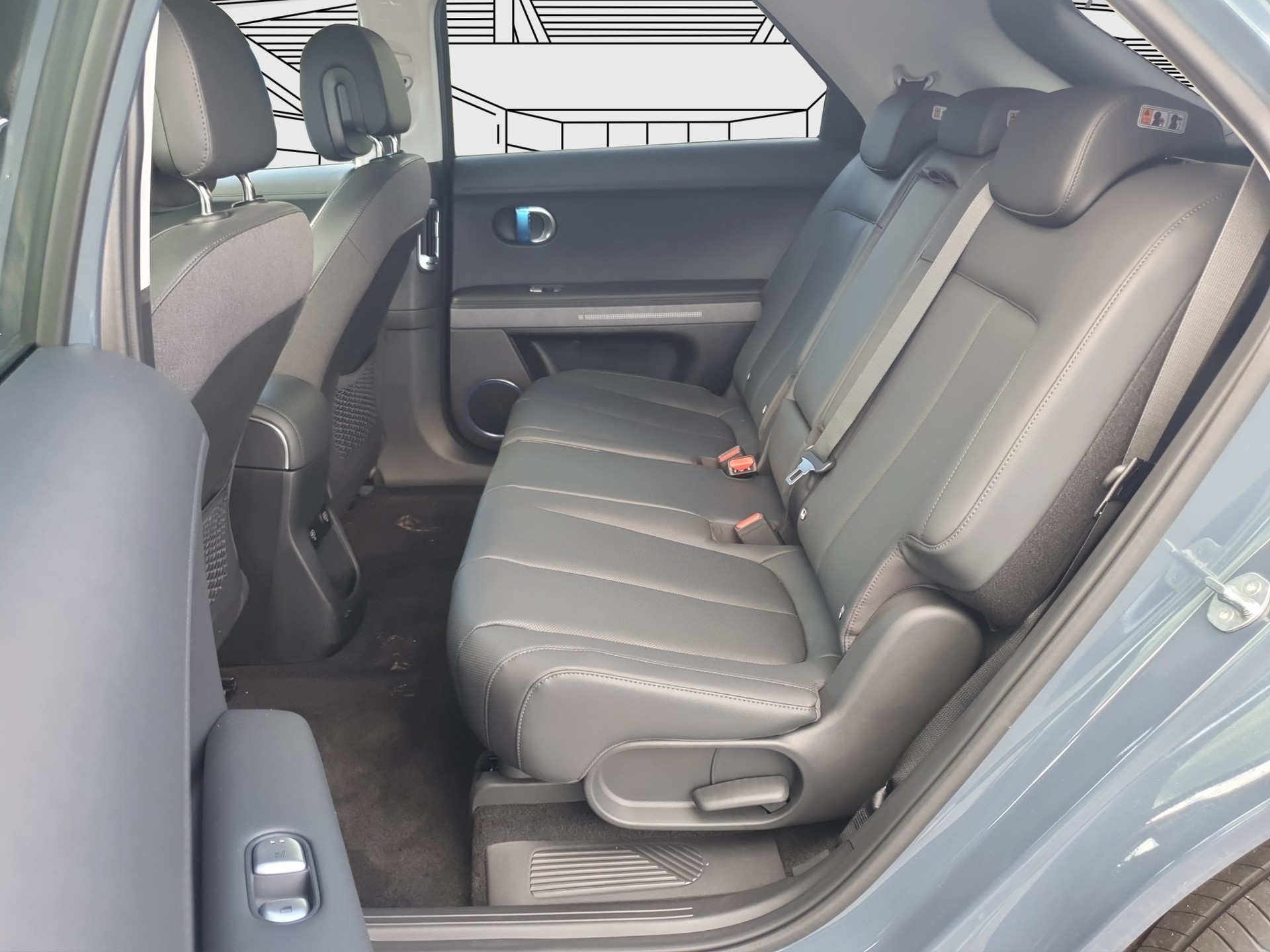 HYUNDAI Ioniq 5 Amplia 4WD 481 kms d'autonomie-image-11