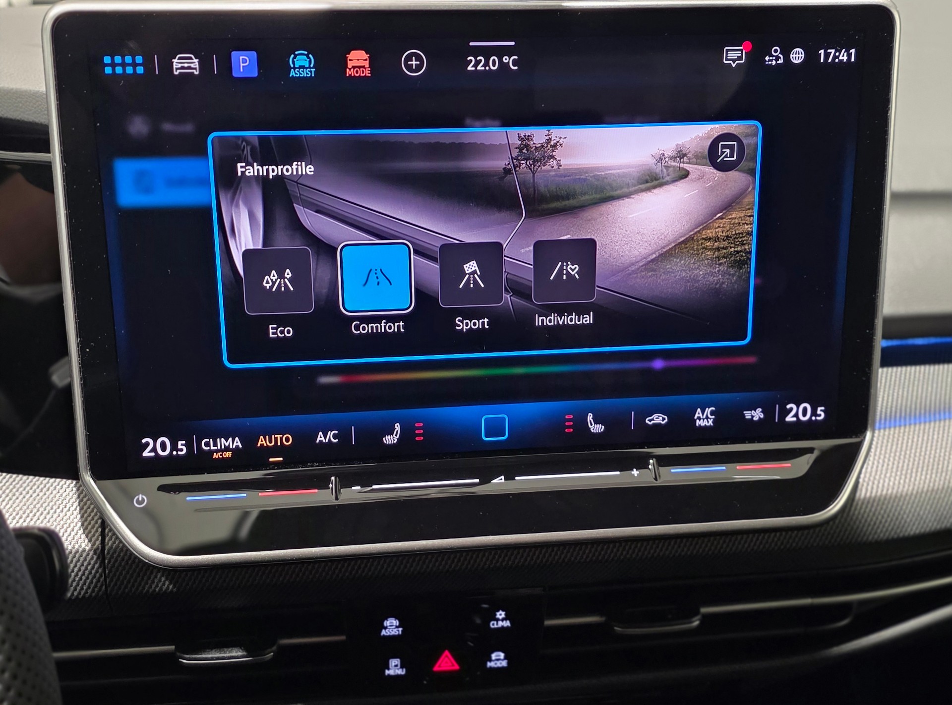 VW Golf 2.0 TSI R-Line Black Style DSG 4 Motion-image-12