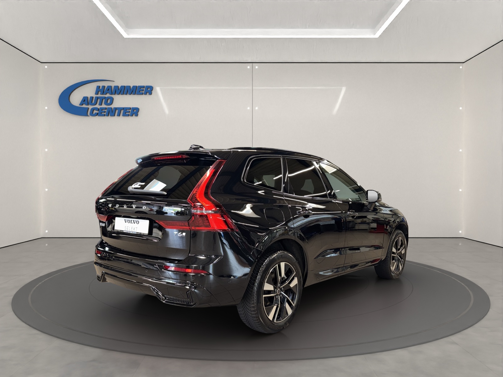 VOLVO XC60 2.0 T6 TE Plus Dark eAWD-image-6