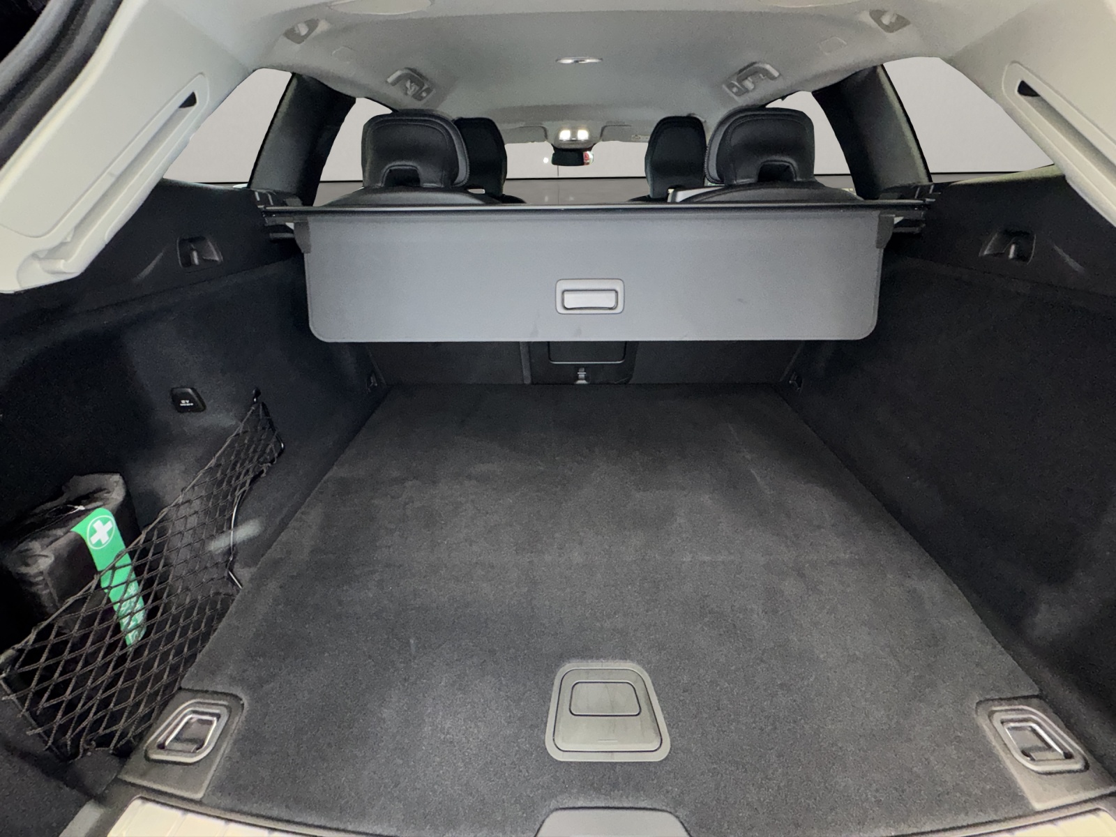 VOLVO XC60 2.0 T6 TE Plus Dark eAWD-image-15