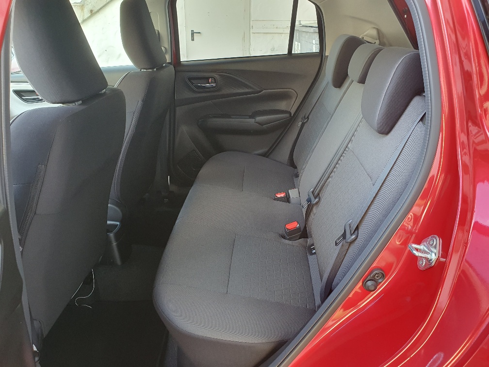 SUZUKI Swift 1.2 1st Edition Top Hybrid 4X4-image-19