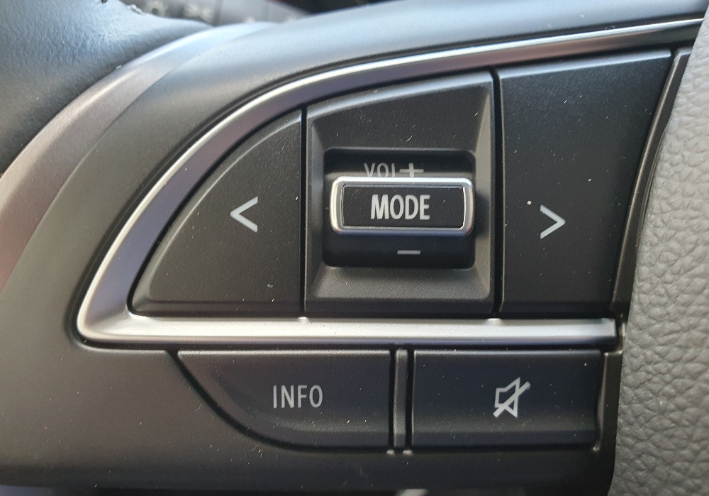 SUZUKI Swift 1.2 1st Edition Top Hybrid 4X4-image-14