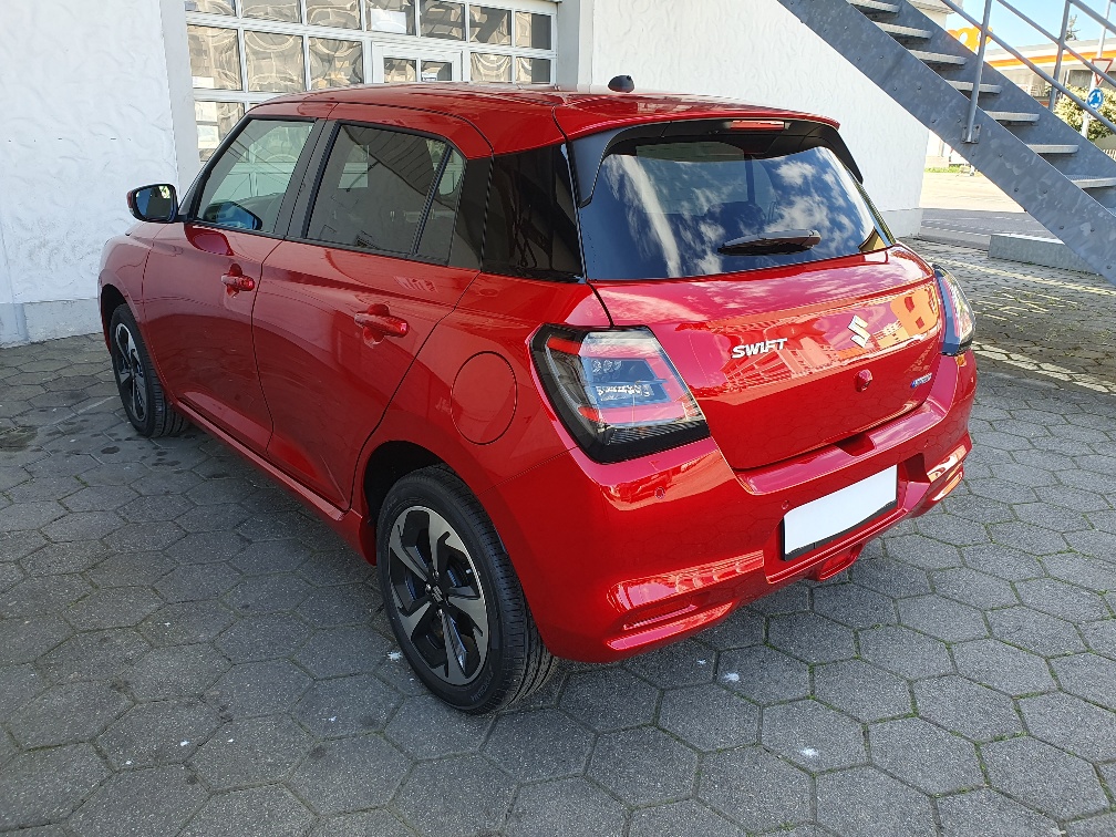 SUZUKI Swift 1.2 1st Edition Top Hybrid 4X4-showroom-element-3