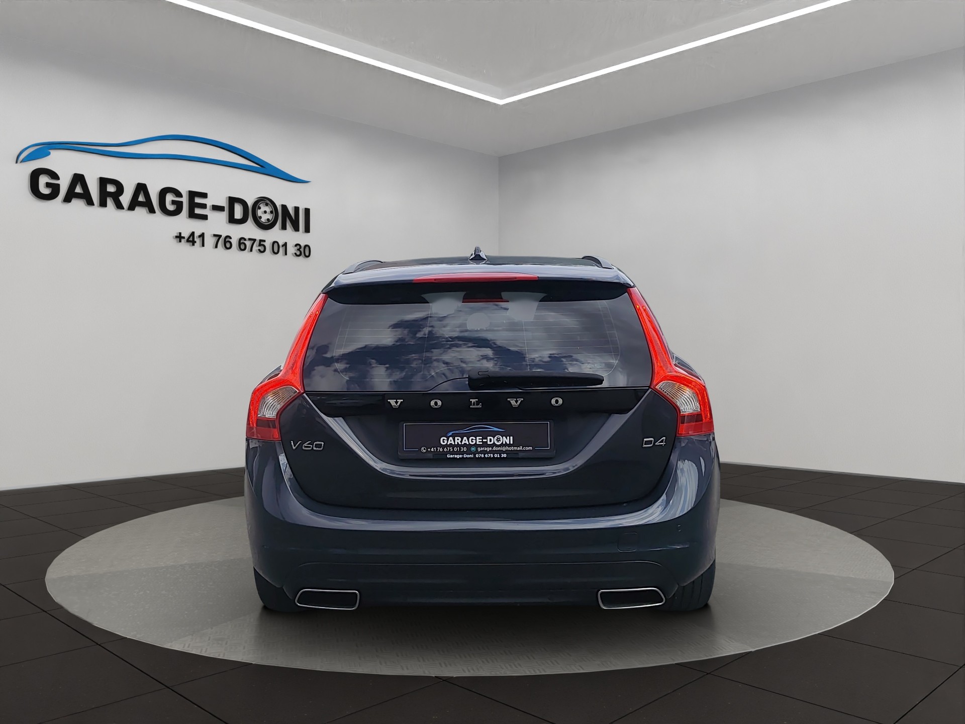 VOLVO V60 D4 Summum Geartronic-image-4