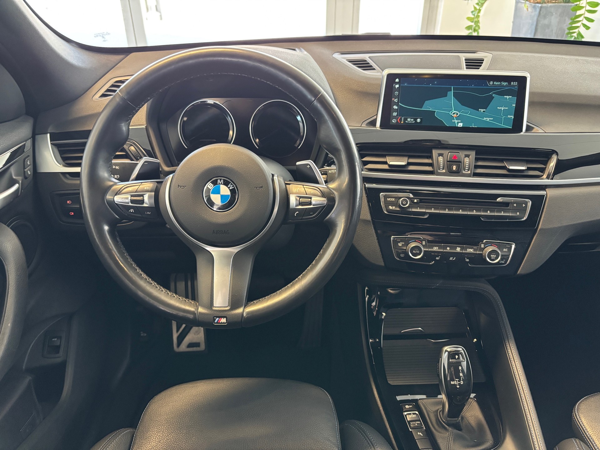BMW X1 xDrive 20d M Sport Steptronic-image-13