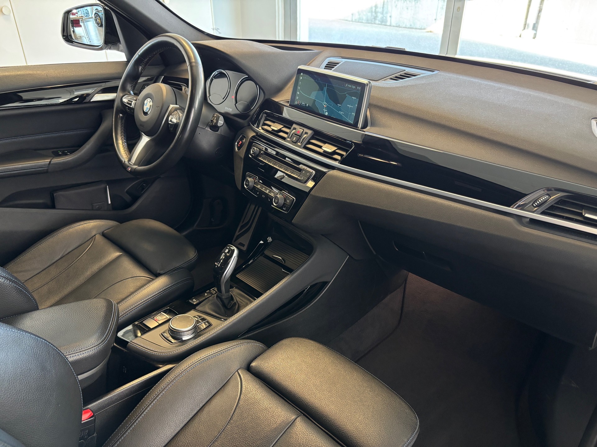 BMW X1 xDrive 20d M Sport Steptronic-image-7