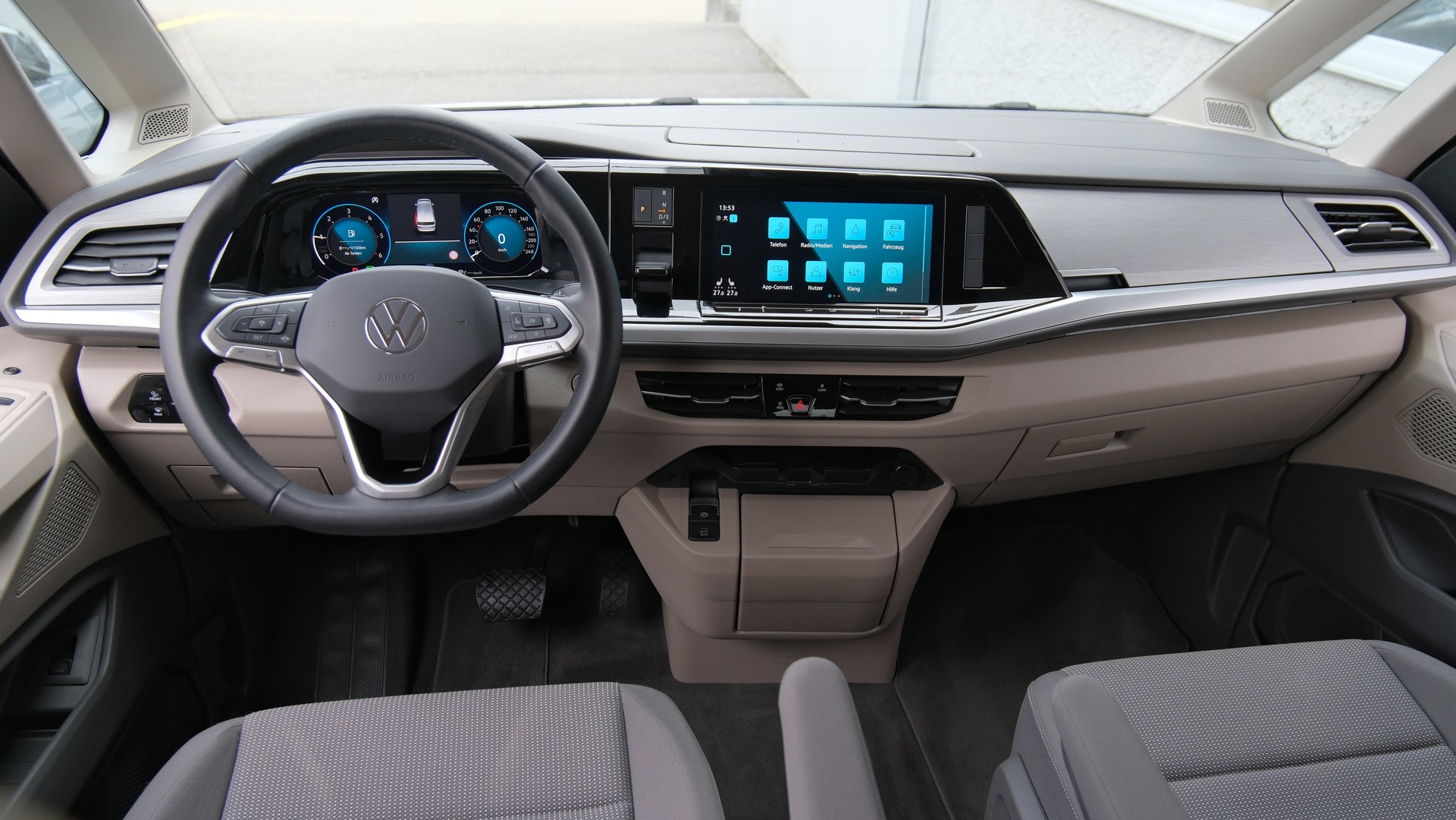 VW Multivan 2.0 TDI Life DSG Lang-image-5