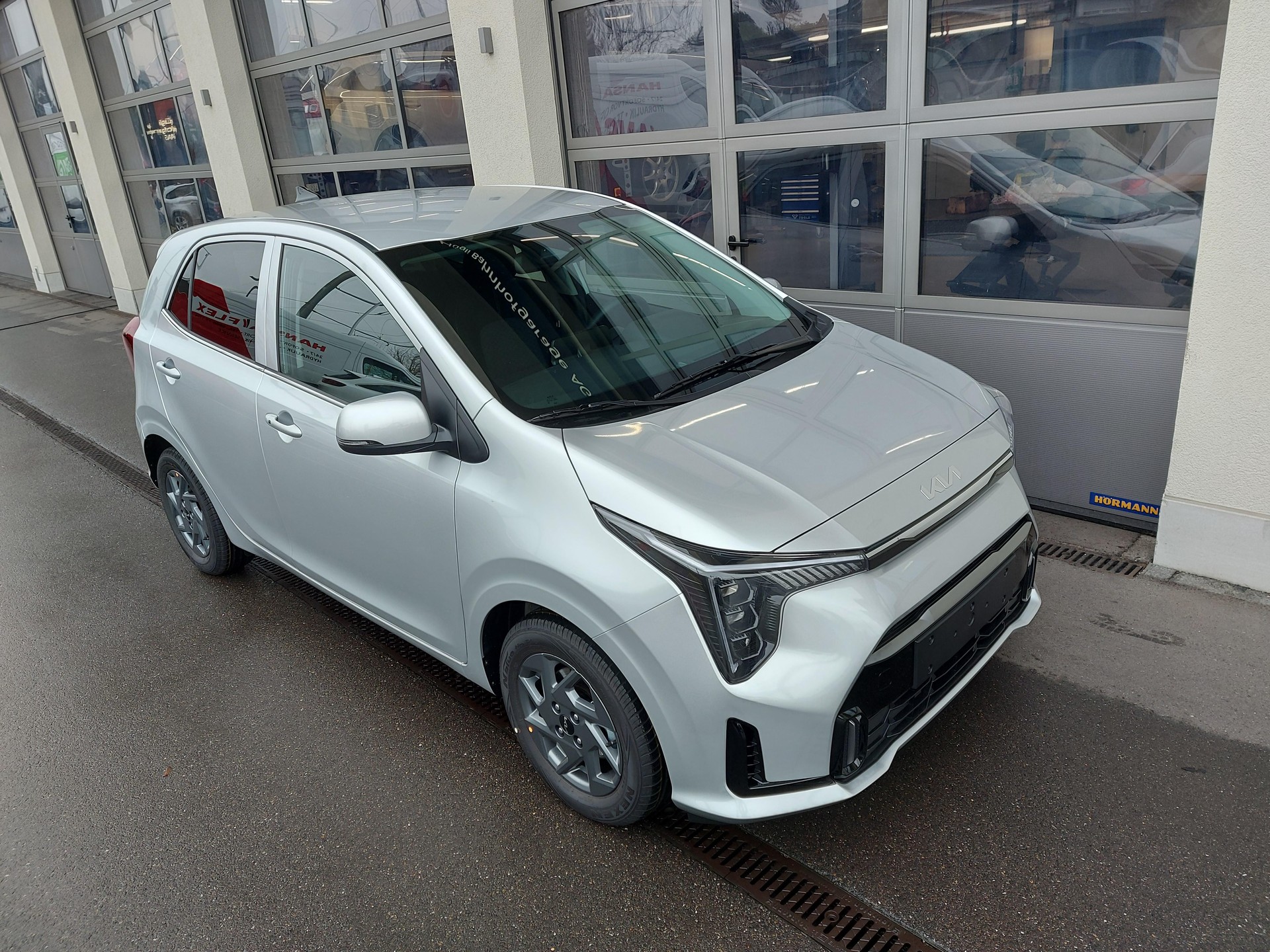 KIA Picanto 1.0 GDi Power-image-6