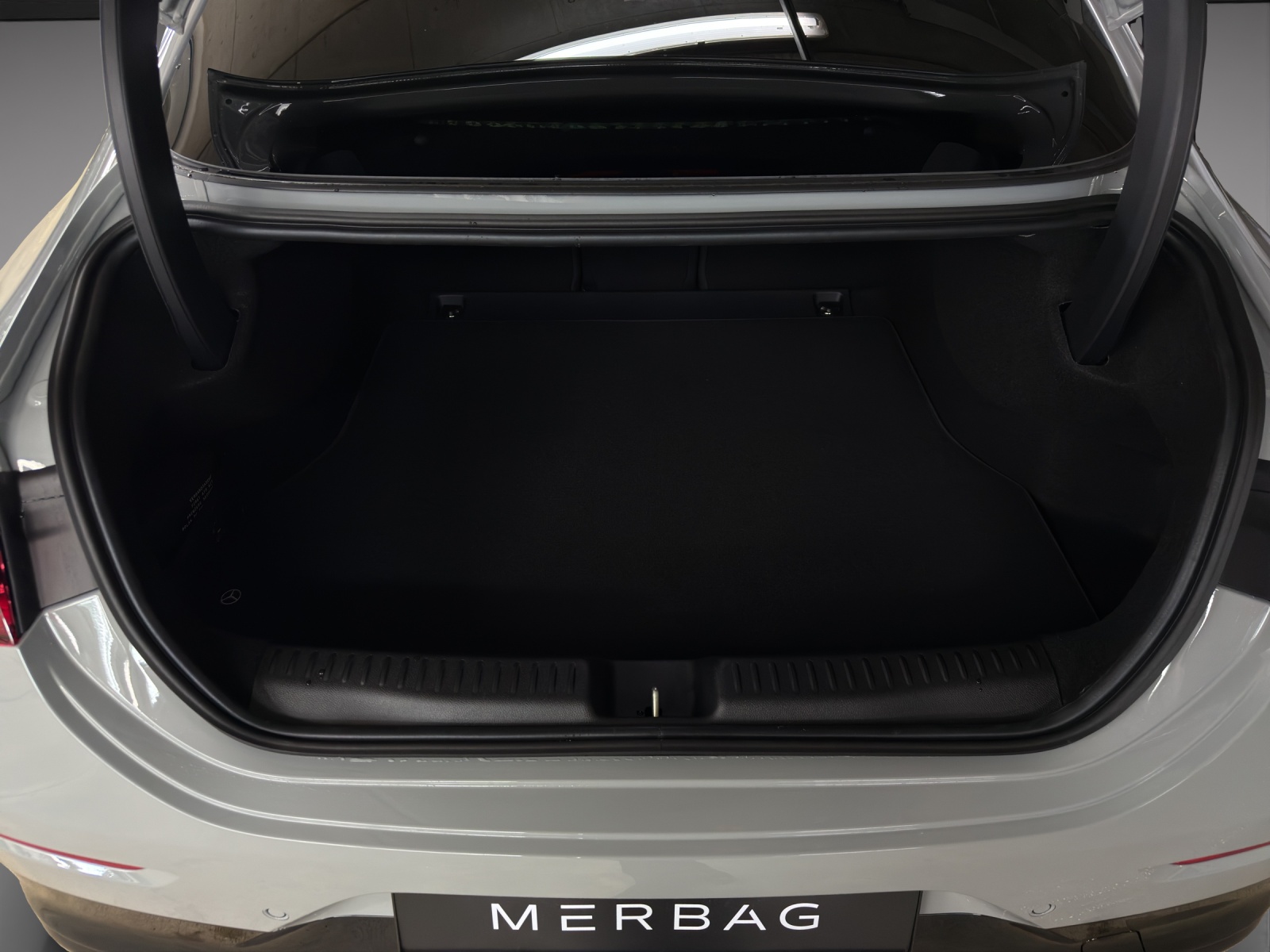MERCEDES-BENZ CLA 220 4Matic 8G-DCT-image-8