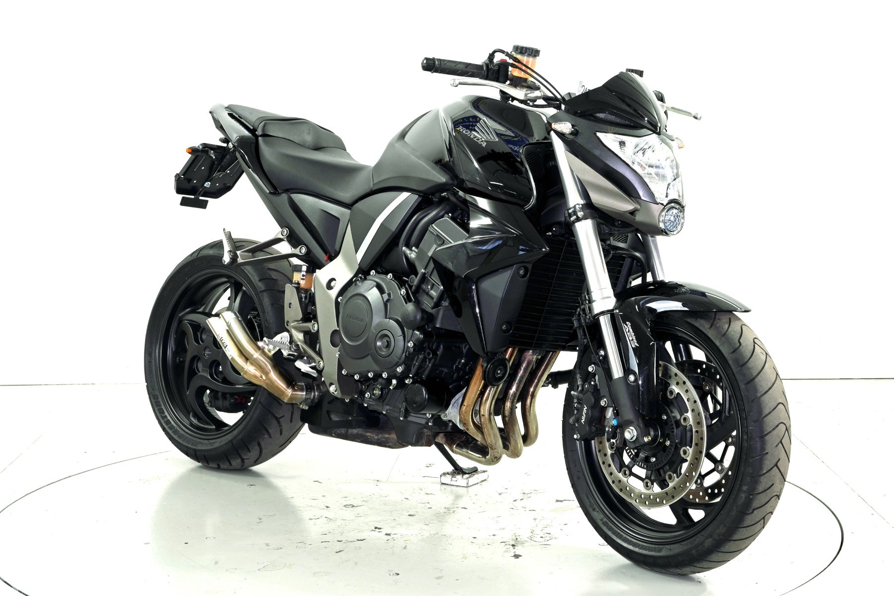 HONDA CB 1000 R ABS-showroom-element-1