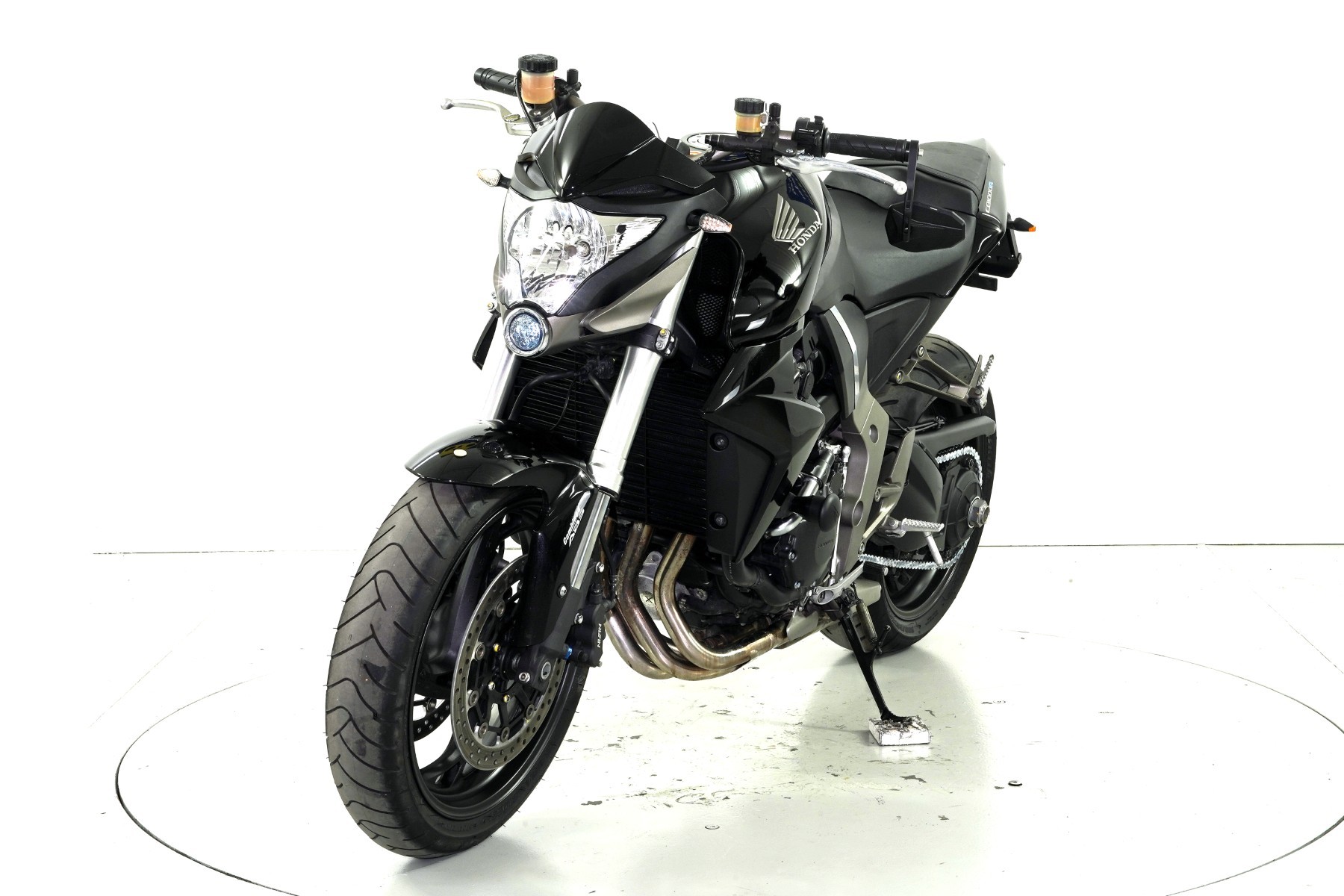 HONDA CB 1000 R ABS-showroom-element-2