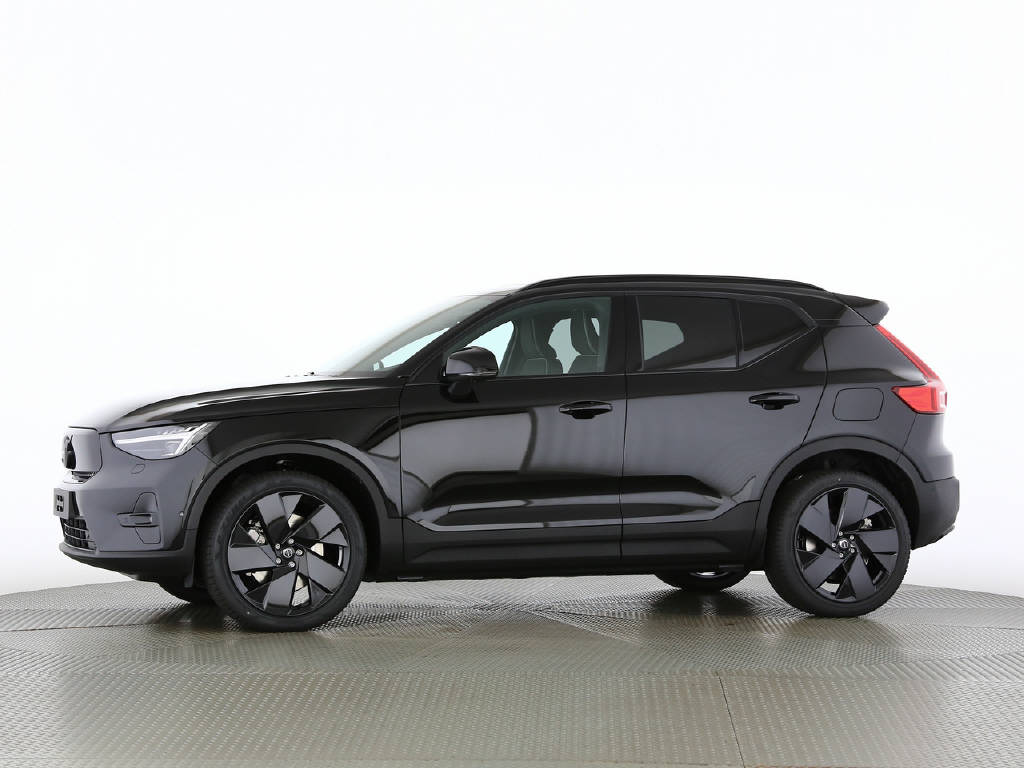 VOLVO EX40 Twin Black Edition AWD-image-22