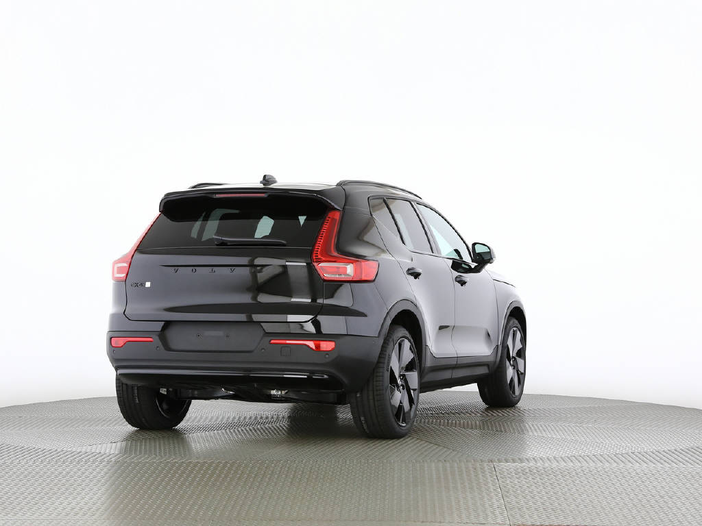 VOLVO EX40 Twin Black Edition AWD-image-26