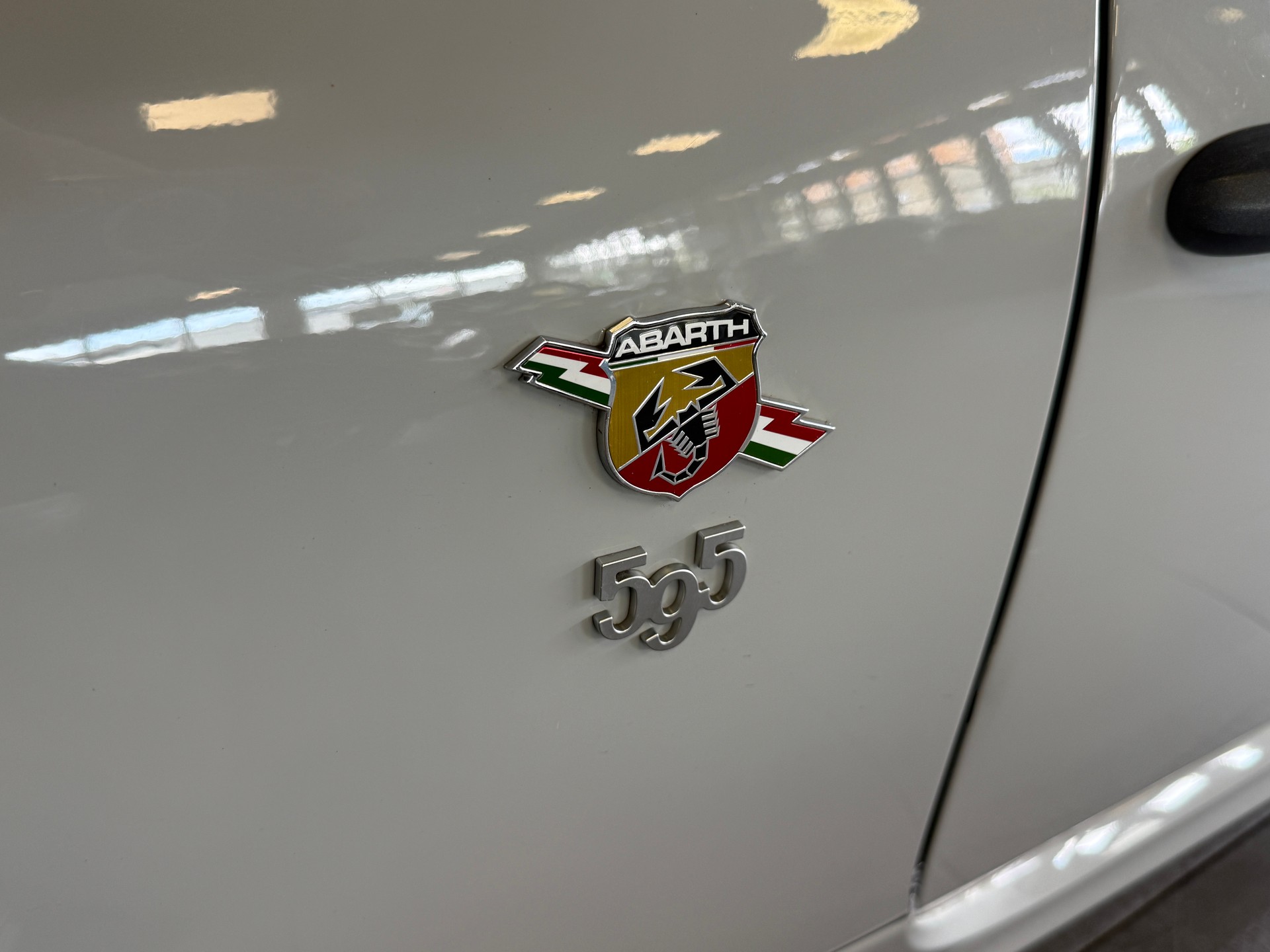 FIAT 595C 1.4 16V Turbo Abarth Competizione-image-5