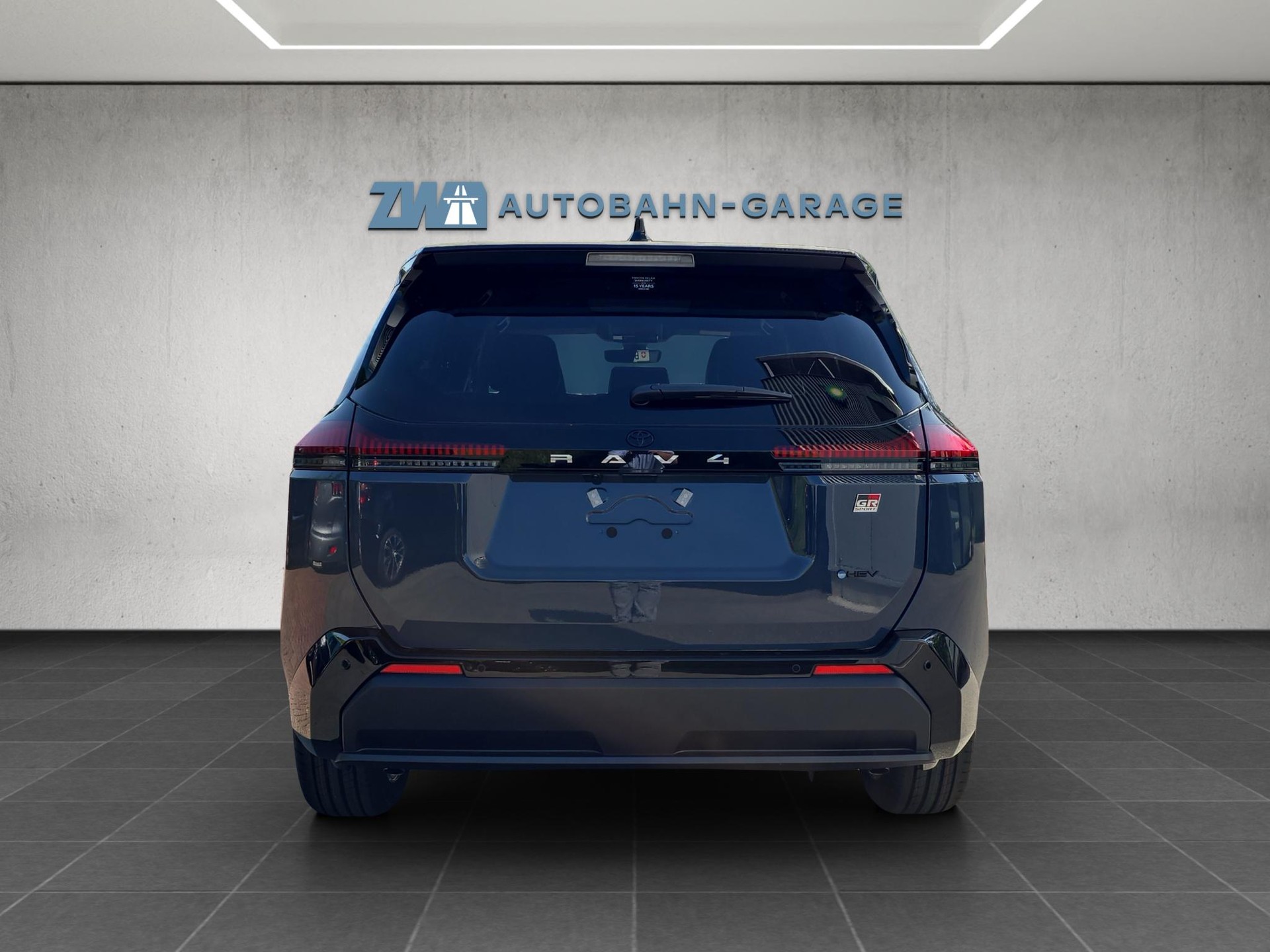 TOYOTA RAV4 2.5 HEV GR Sport-image-3