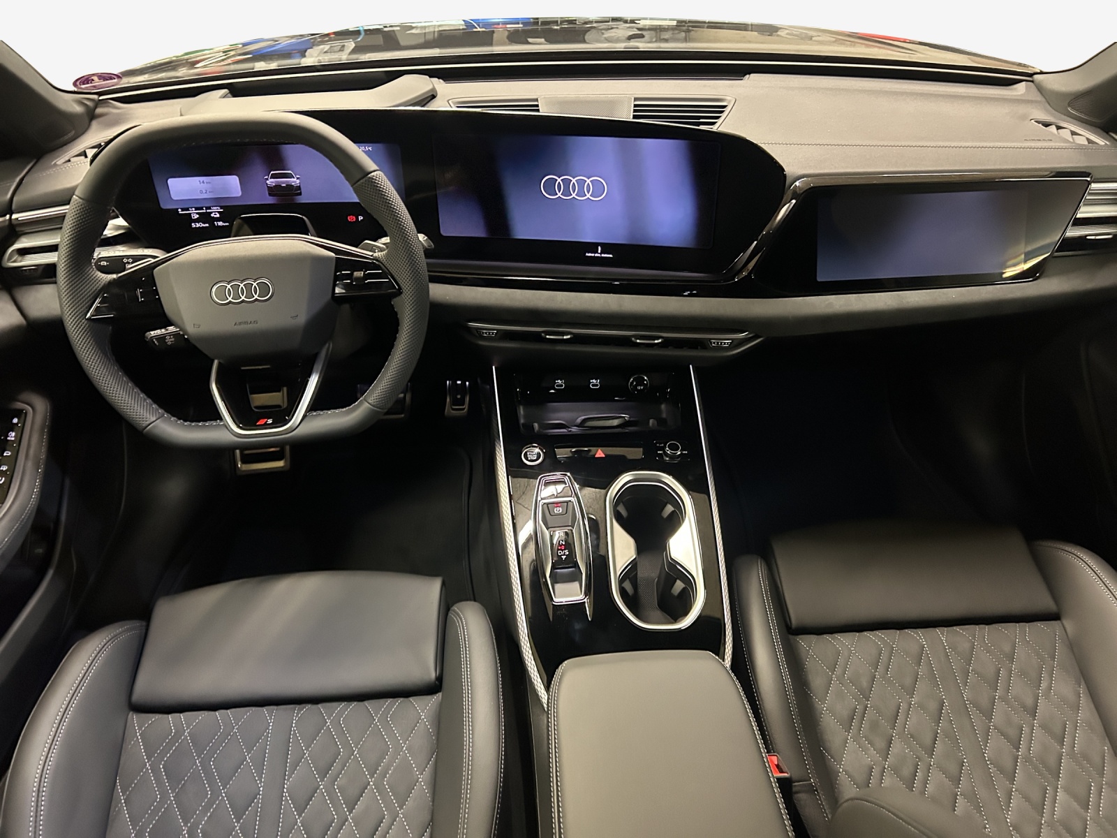 AUDI A6 Avant 55 TFSIe Attraction S line quattro S-tronic-image-10