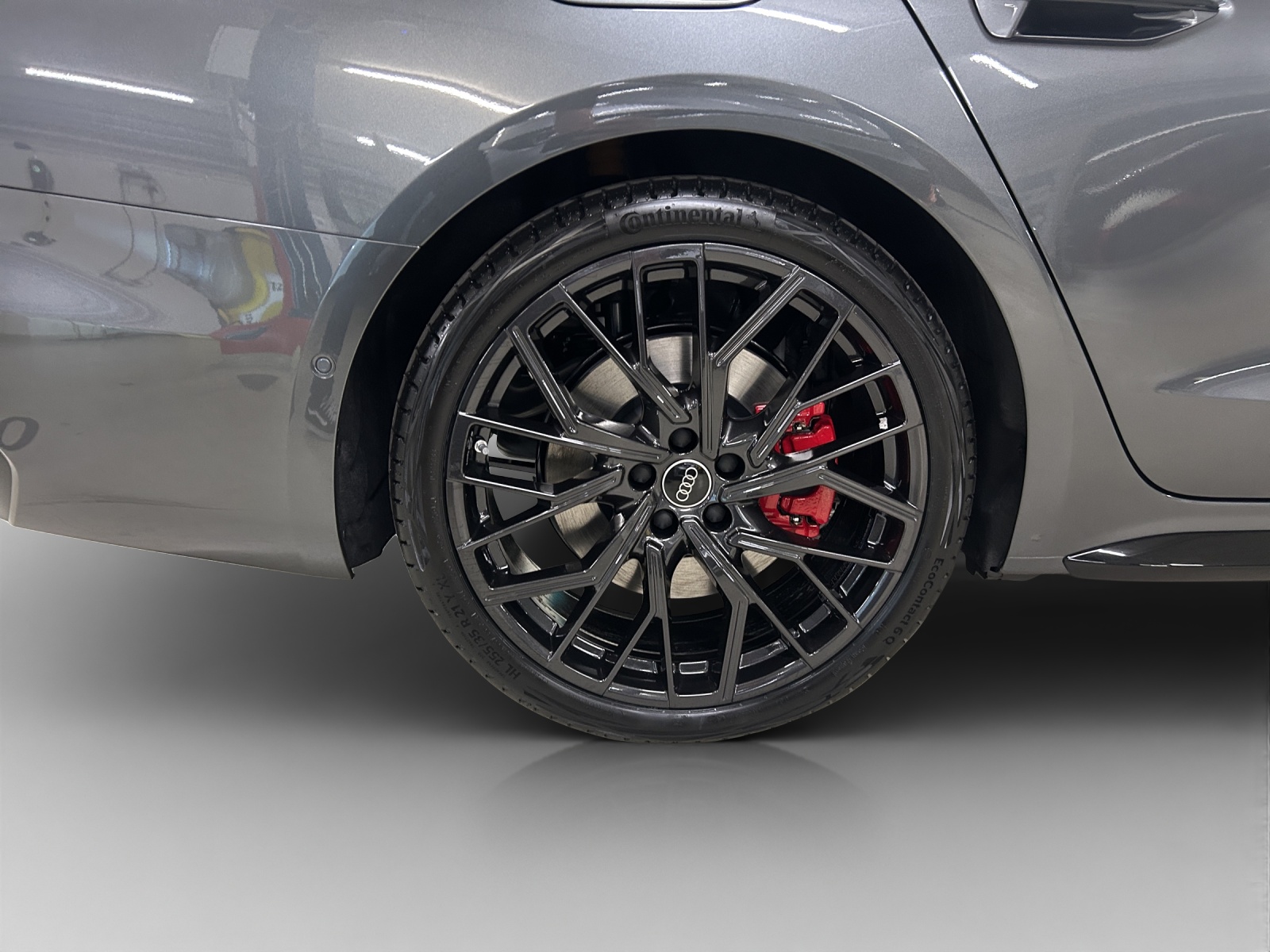 AUDI A6 Avant 55 TFSIe Attraction S line quattro S-tronic-image-13