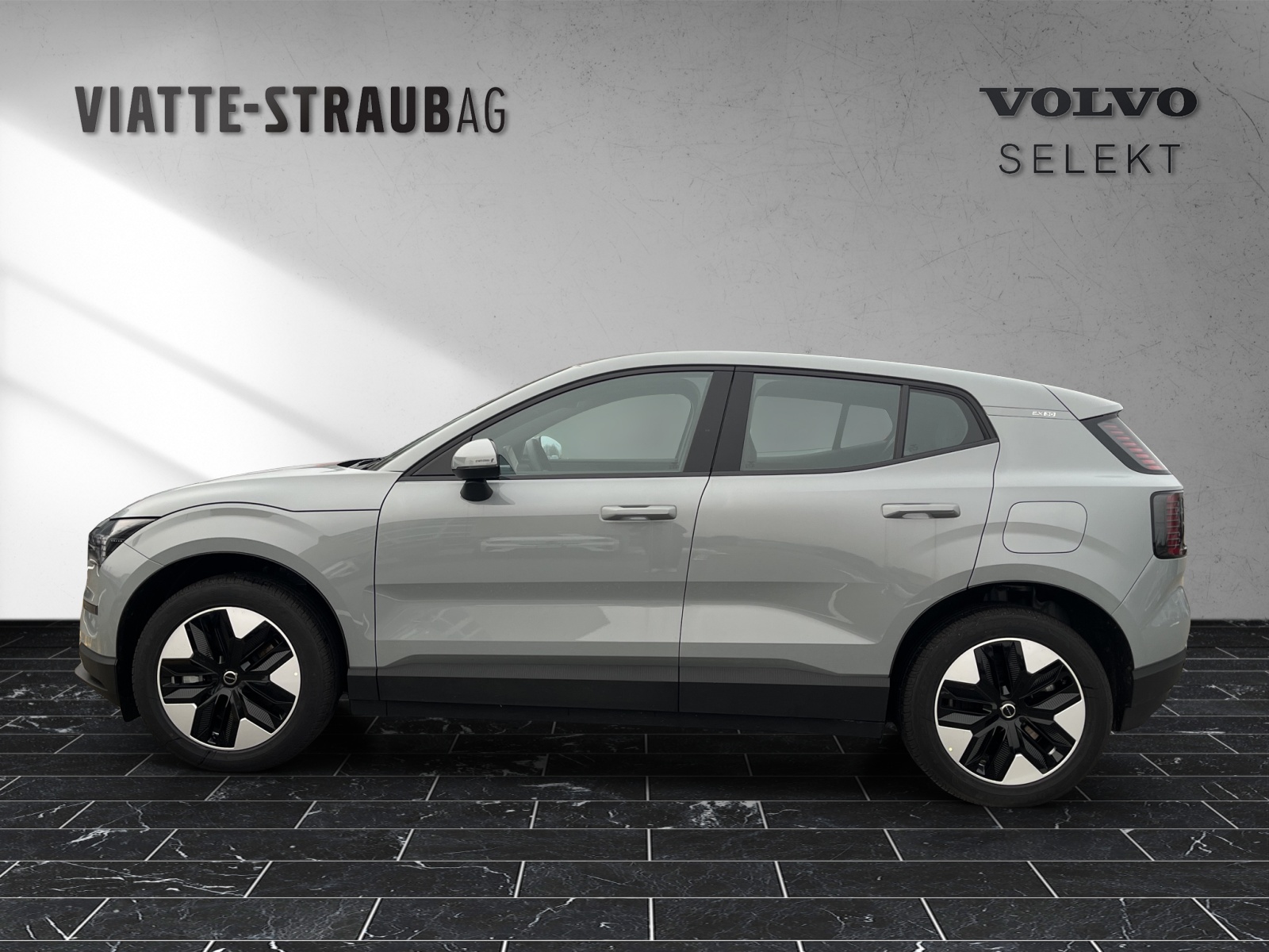 VOLVO EX30 E60 Core-showroom-element-1