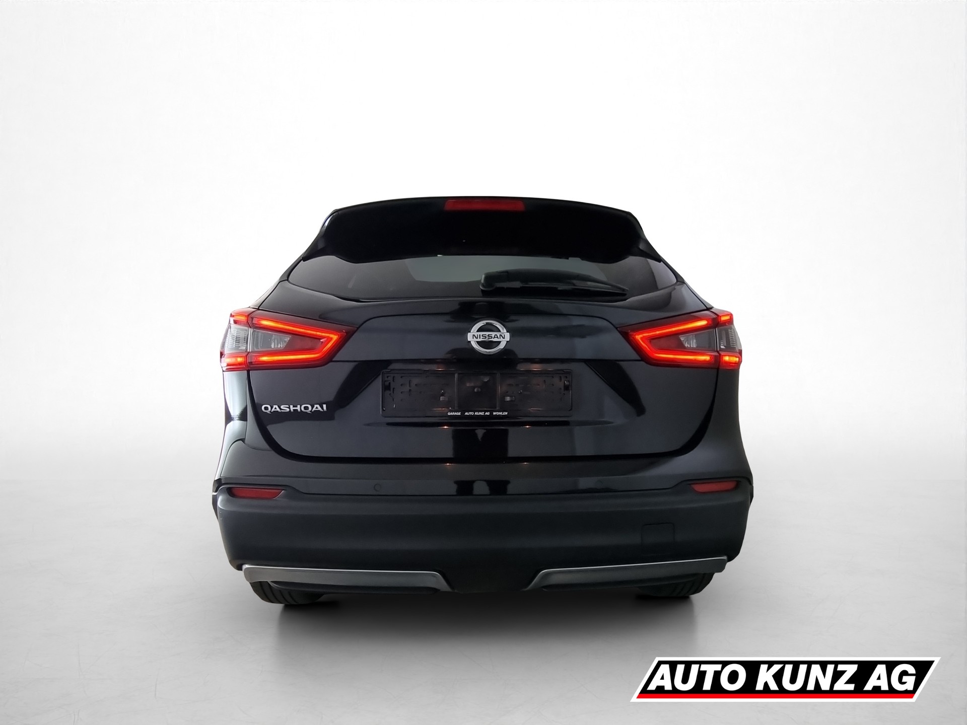 NISSAN Qashqai 1.3 DIG-T 160 Acenta-image-4