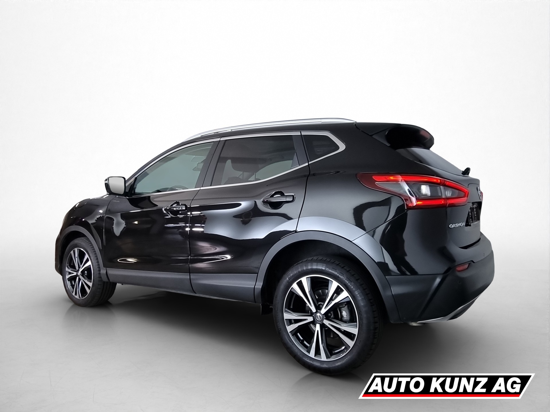 NISSAN Qashqai 1.3 DIG-T 160 Acenta-showroom-element-3