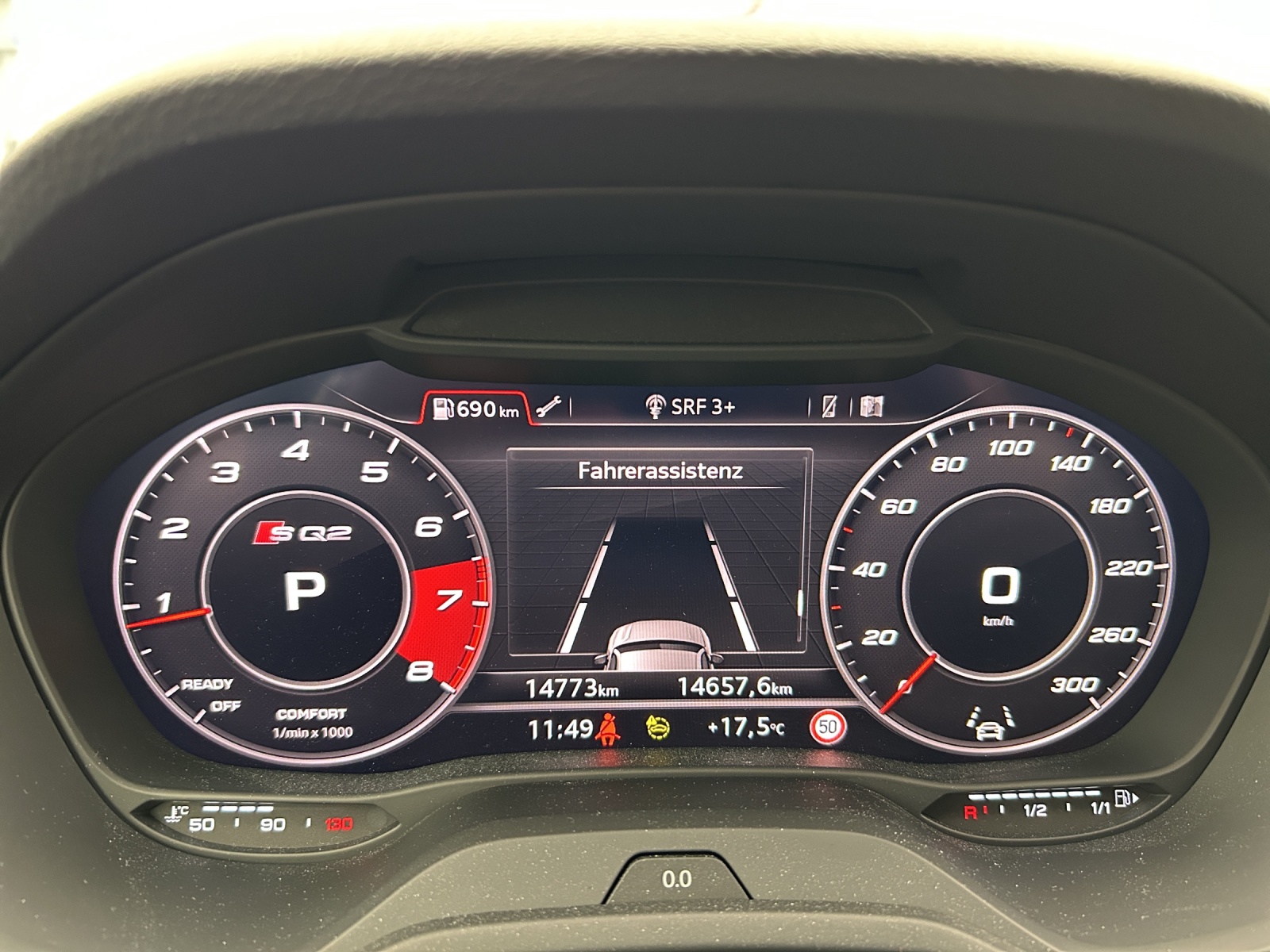 AUDI SQ2 TFSI quattro S-tronic 300PS - 4x4 - Anhängevorrichtung - Rückfahrkamera - Garantie-image-13