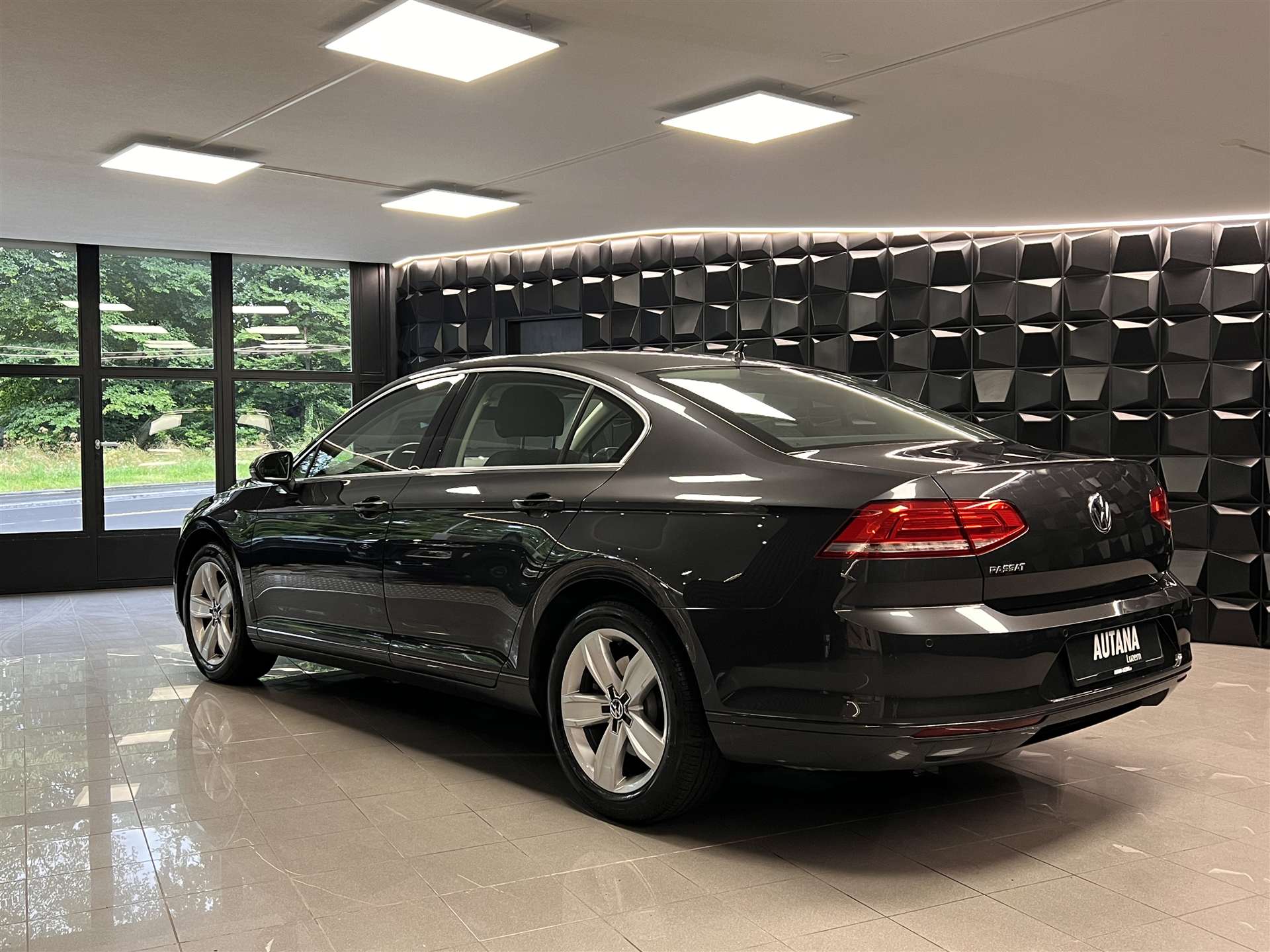 VW Passat 1.4 TSI ACT BMT Comfortline DSG-image-2