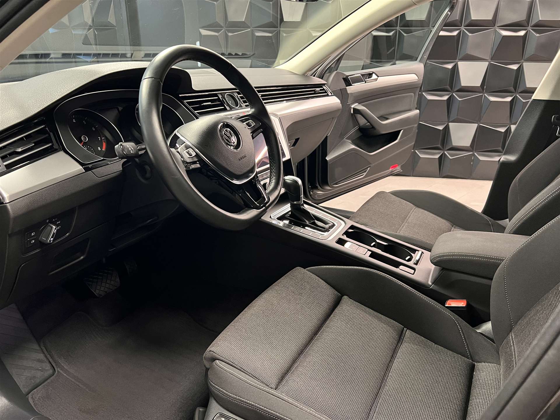 VW Passat 1.4 TSI ACT BMT Comfortline DSG-image-7